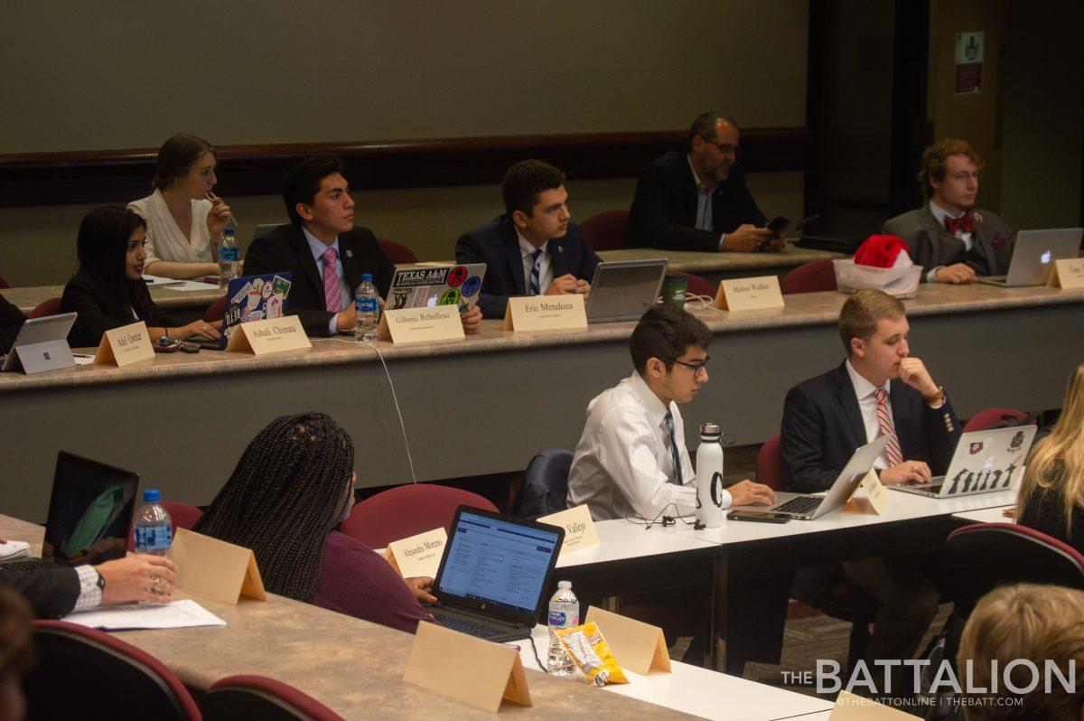 The 71st Student Senate passed multiple resolutions in their Nov. 28 meeting, including a condemnation of Class Councils’ removal of a stop at the Lawrence Sullivan Ross statue from the 2018 Elephant Walk. 