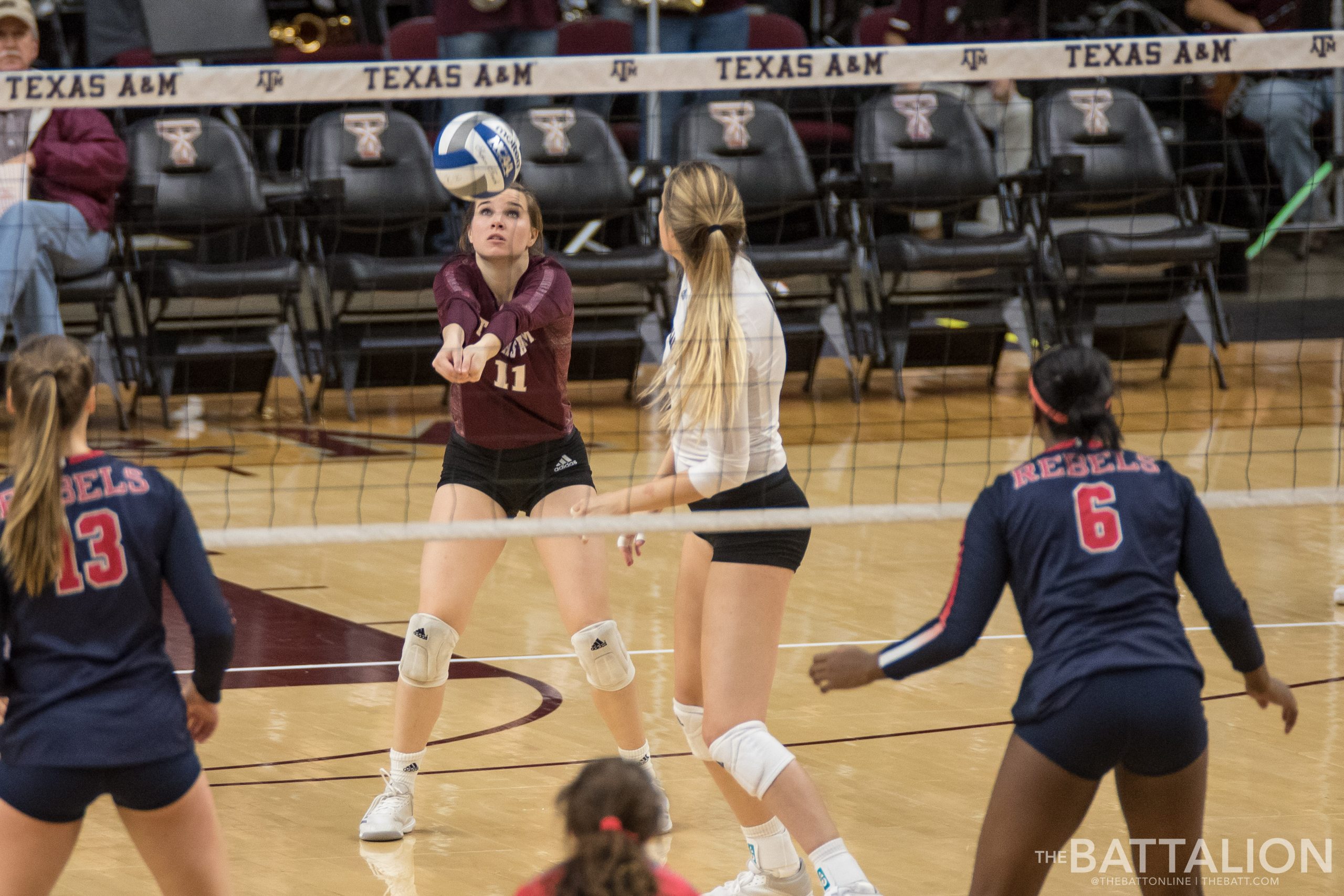 Volleyball+vs.+Ole+Miss