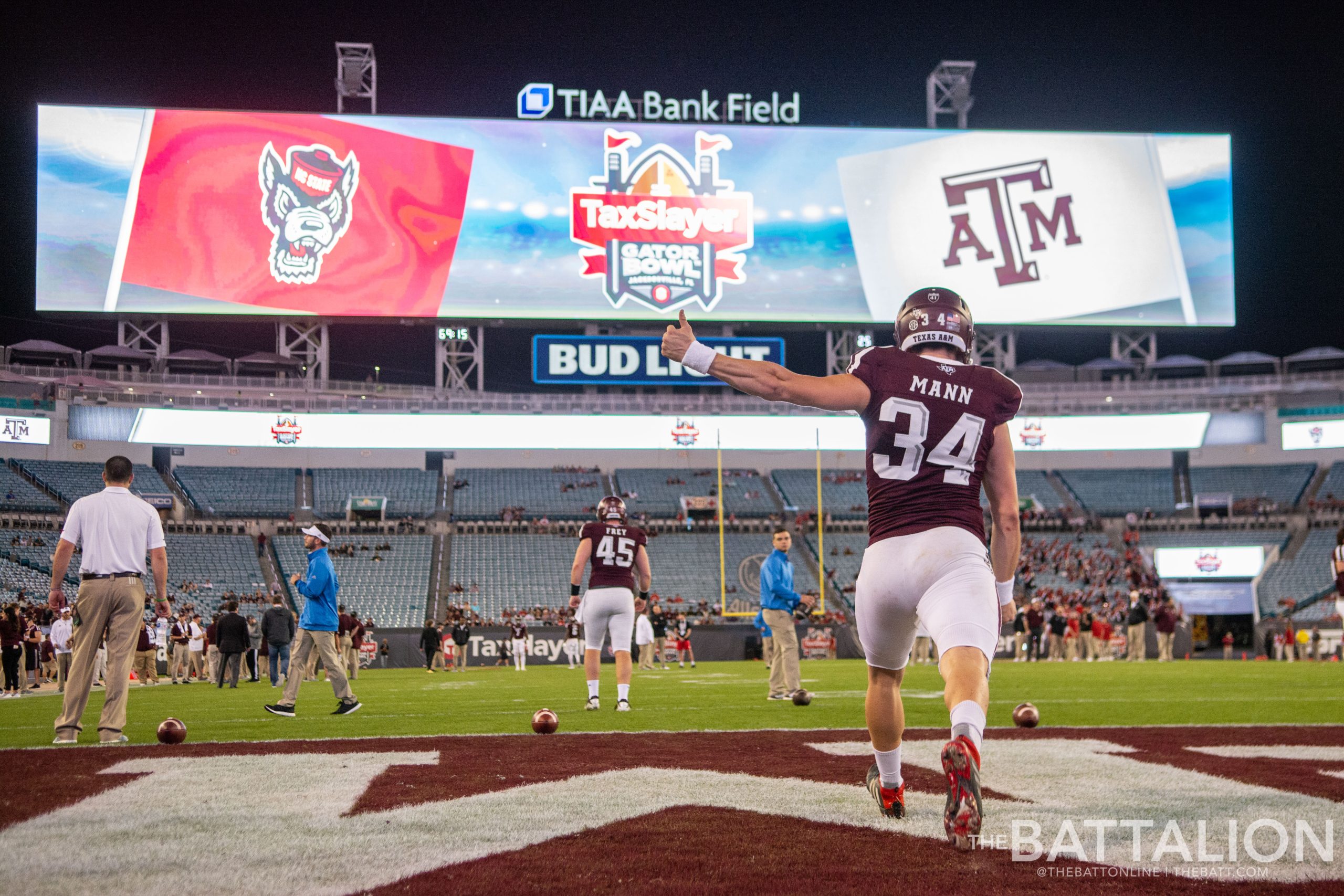 GALLERY%3A+Taxslayer+Gator+Bowl