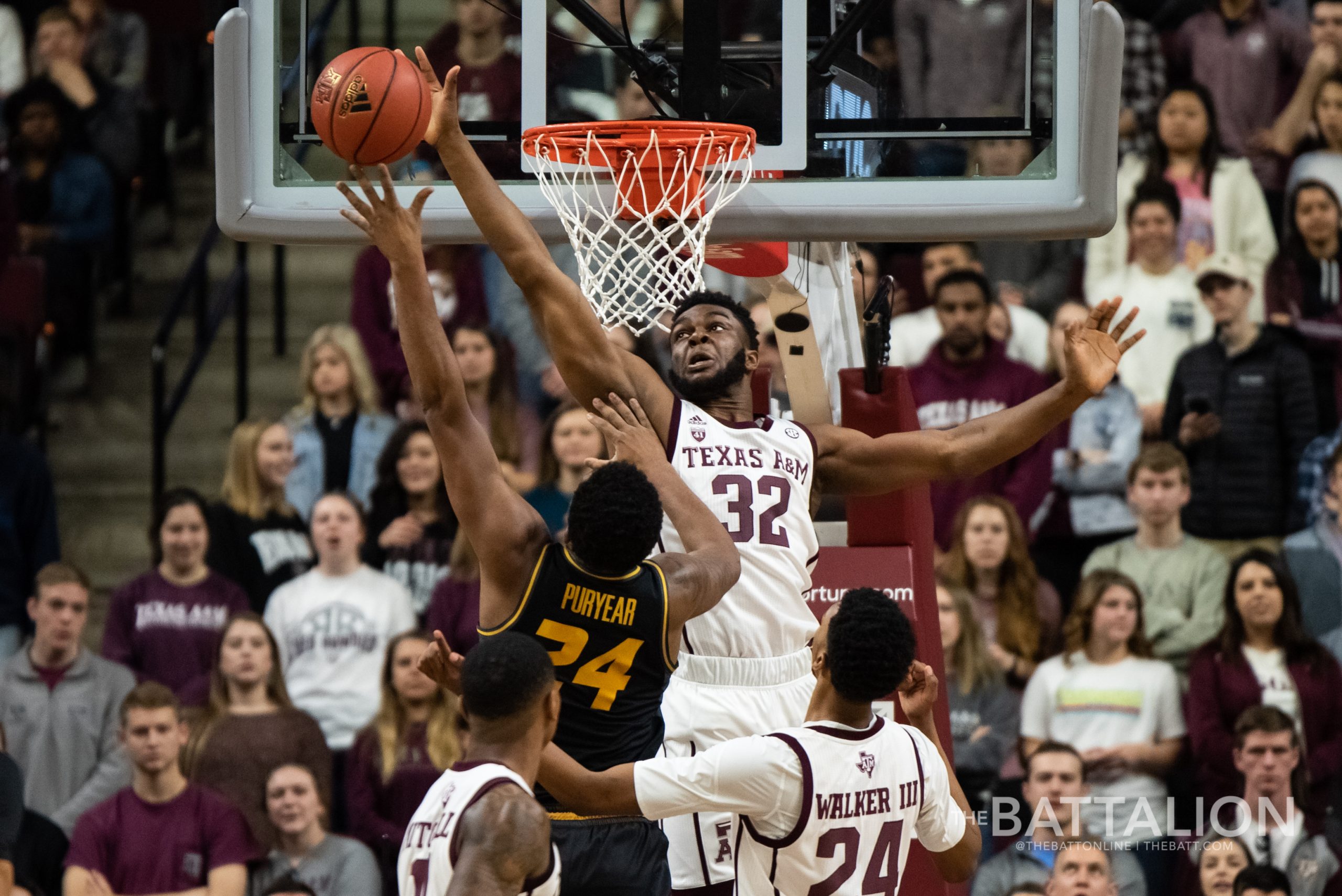 GALLERY: Men's Basketball vs. Missouri