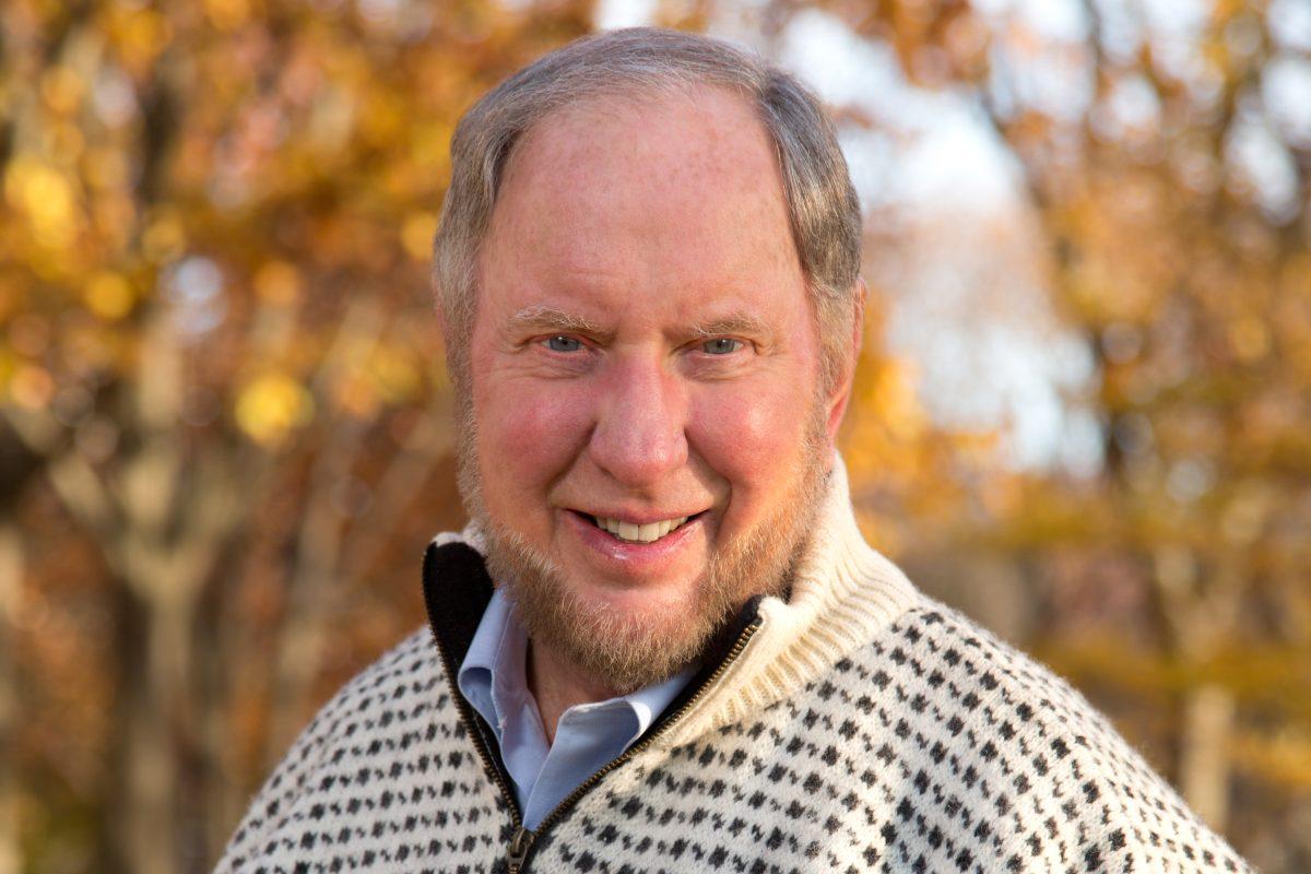 Robert Putnam, award-winning author and Peter and Isabel Malkin Professor of Public Policy at Harvard University, will lecture on Feb. 6 at 7 p.m. in the Annenberg Presidential Conference Center.