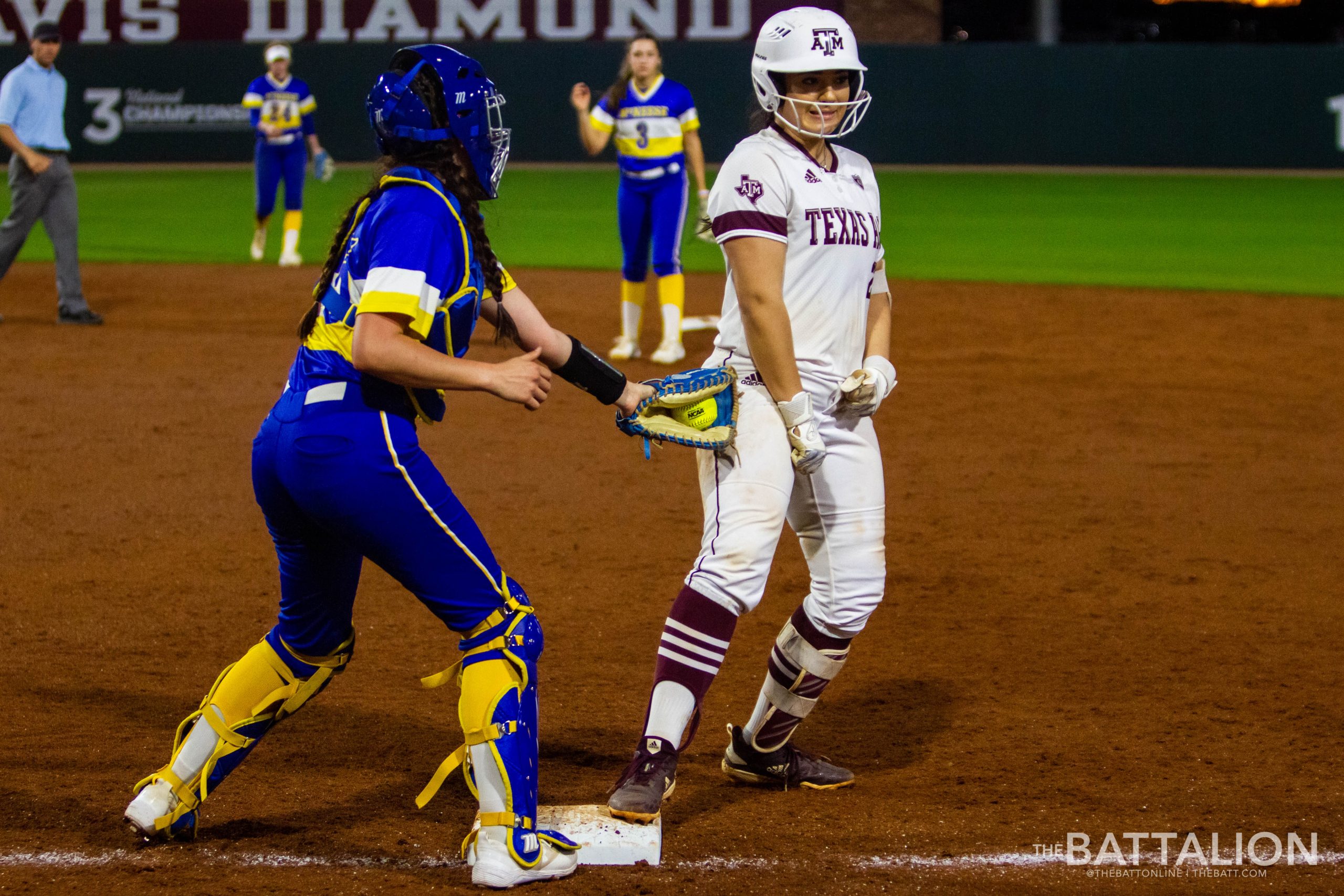 GALLERY%3A+Softball+Texas+A%26M+Invitational+Day+1