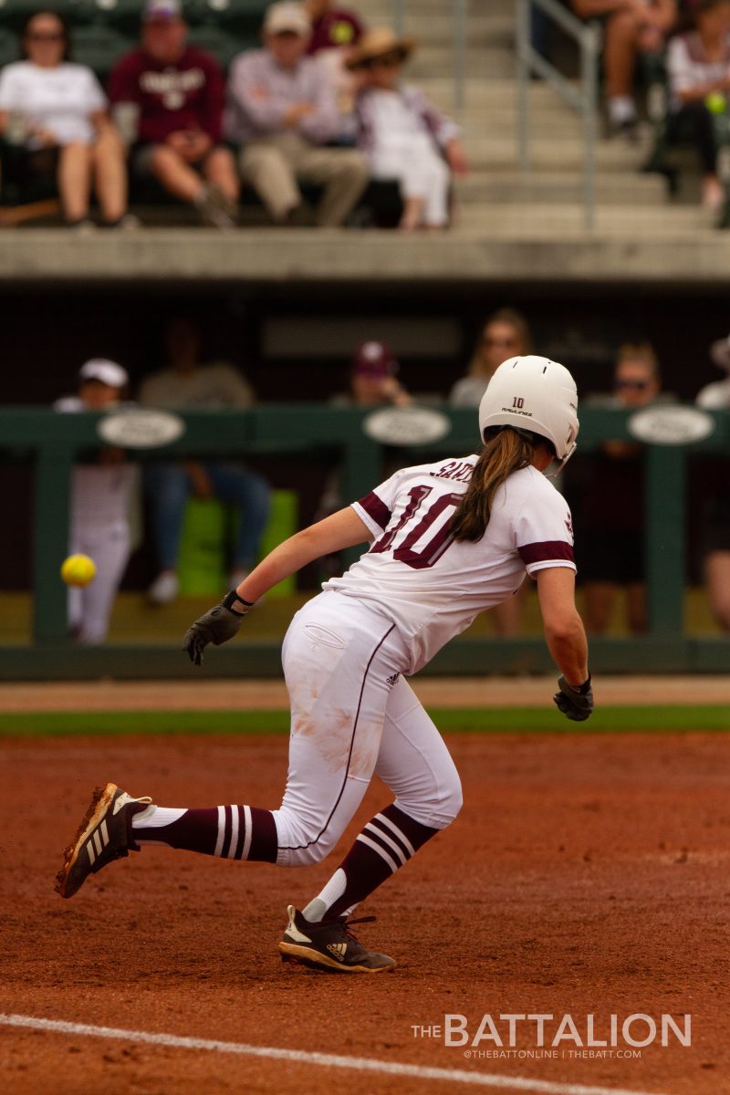 <p><strong>Riley Sartain </strong>runs to second base after a ground ball is hit. </p>