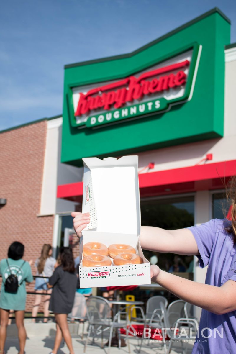 Krispy+Kreme+opened+its+College+Station+location+at+6+a.m.+on+Tuesday