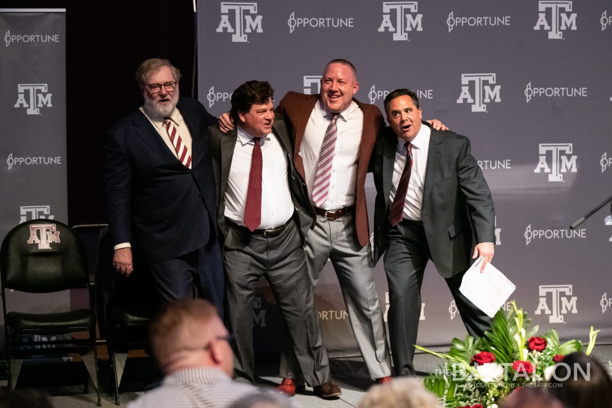 Charles Schwartz, Scott Woodward, Buzz Williams and Andrew Monaco saw em off together during the War Hymn at Williamss introductory press conference on Thursday, April 4.