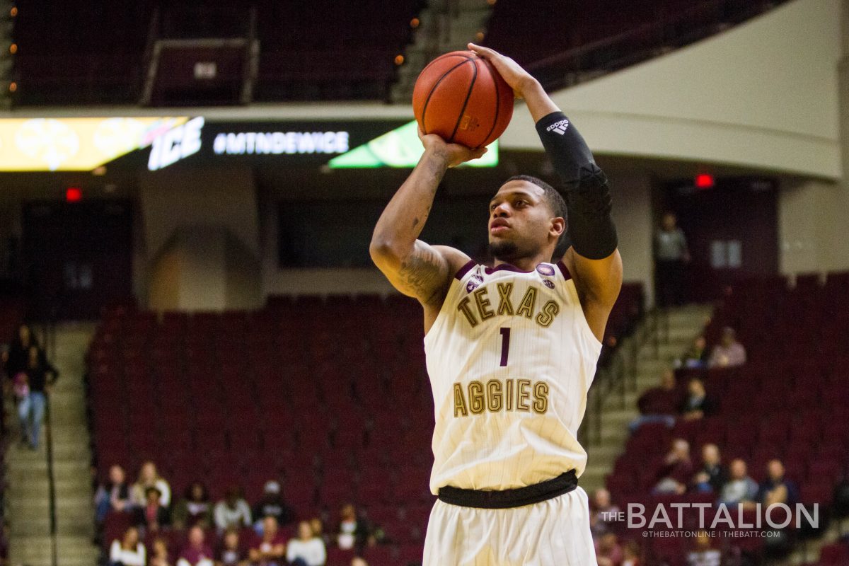 Sophomore forward Savion Flagg completed the game against Arkansas with 22 points and nine rebounds.