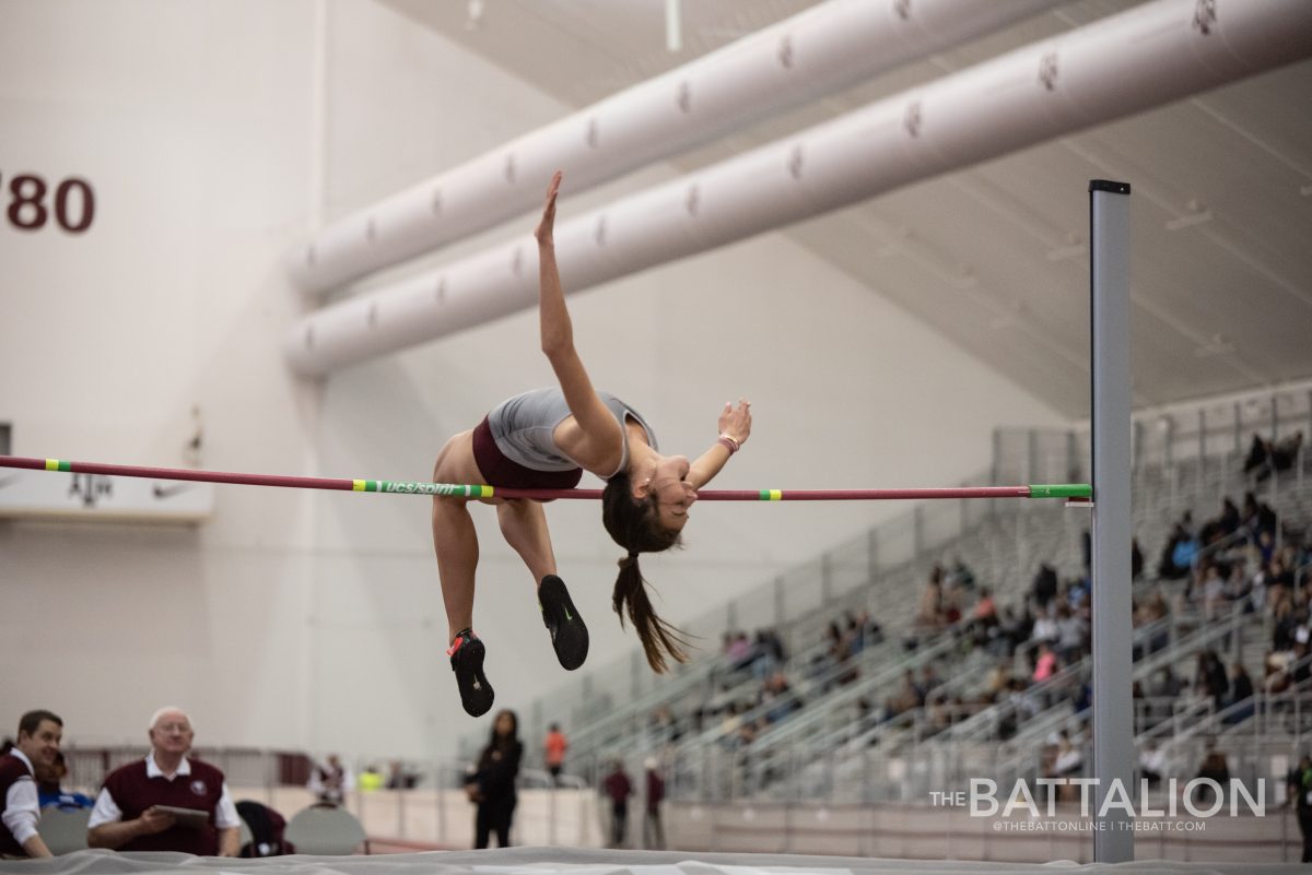 Junior+Kirby+Matocha%26%23160%3Bwon+the+womens+high+jump+with+clearance+of+1.72+meters+at+the+Aggie+Twilight.