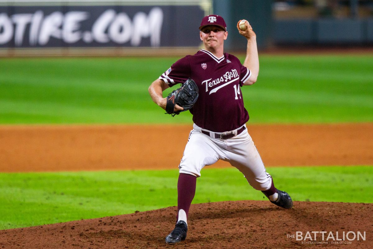 Junior+pitcher%26%23160%3BJohn+Doxakis%26%23160%3Bthrew+for+eight+innings+against+the+Baylor+Bears+including+12+strikeouts+and+a+0.43+era.