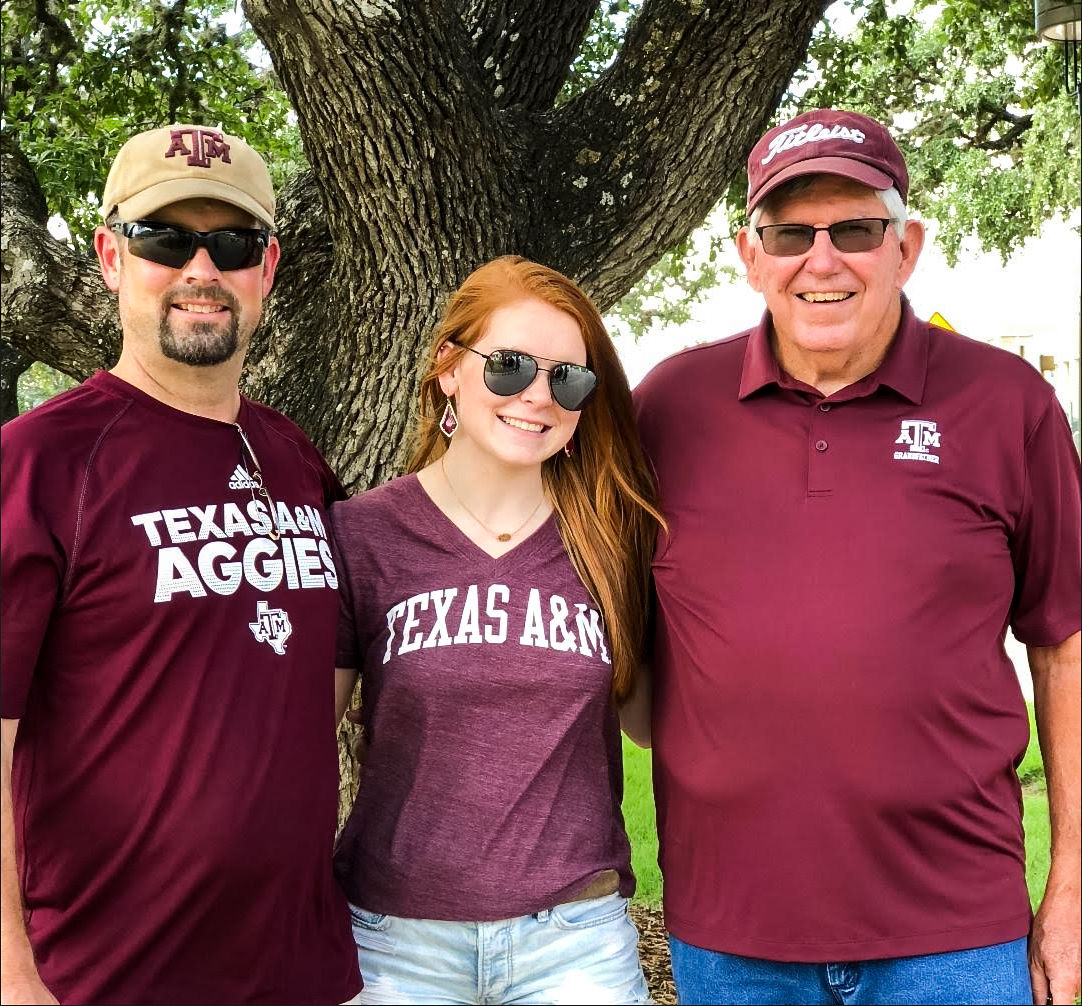 Kinesiology+senior+Hallie+Taylor+receives+her+Aggie+Ring+on+Friday%2C+25+years+after+her+father+James+Taylor%2C+Class+of+1995%2C+and+50+years+after+her+grandfather+Ron+Rhodes%2C+Class+of+1970.