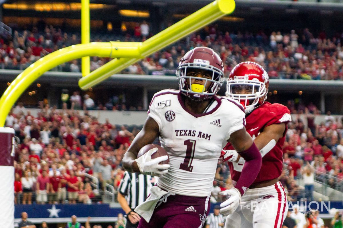 Junior wide receiver Quartney Davis scored two of the Aggie touchdowns.