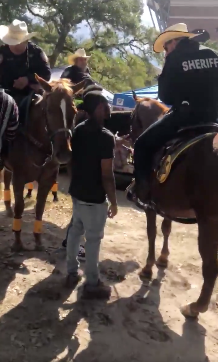 A video posted on Twitter over the weekend shows mounted Harris County Sheriffs deputies surrounding a man in a campus tailgating area following a fight initiated by another tailgater. 