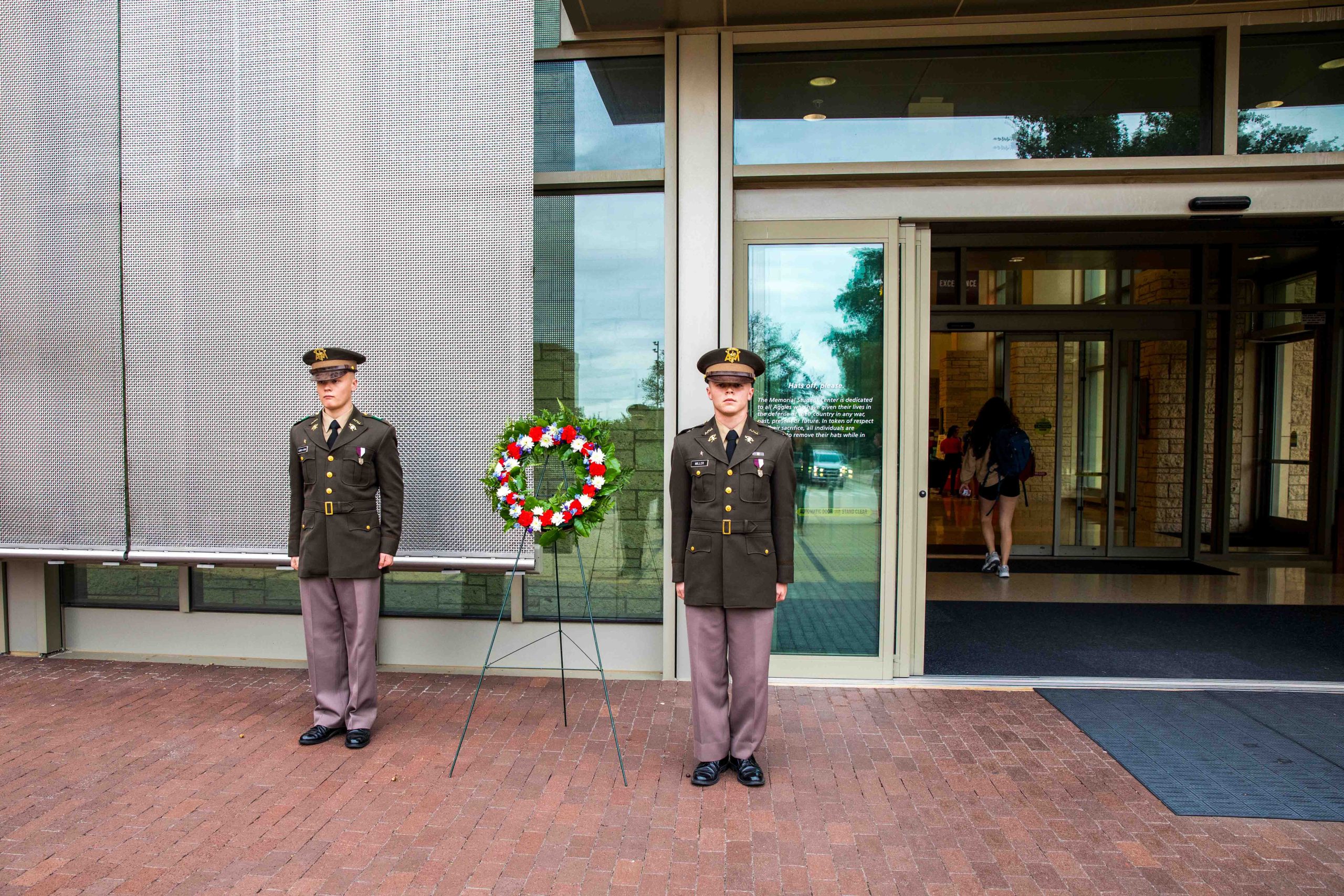Corps+of+Cadets+perform+wreath-laying+ceremony+for+Veteran%26%238217%3Bs+Day