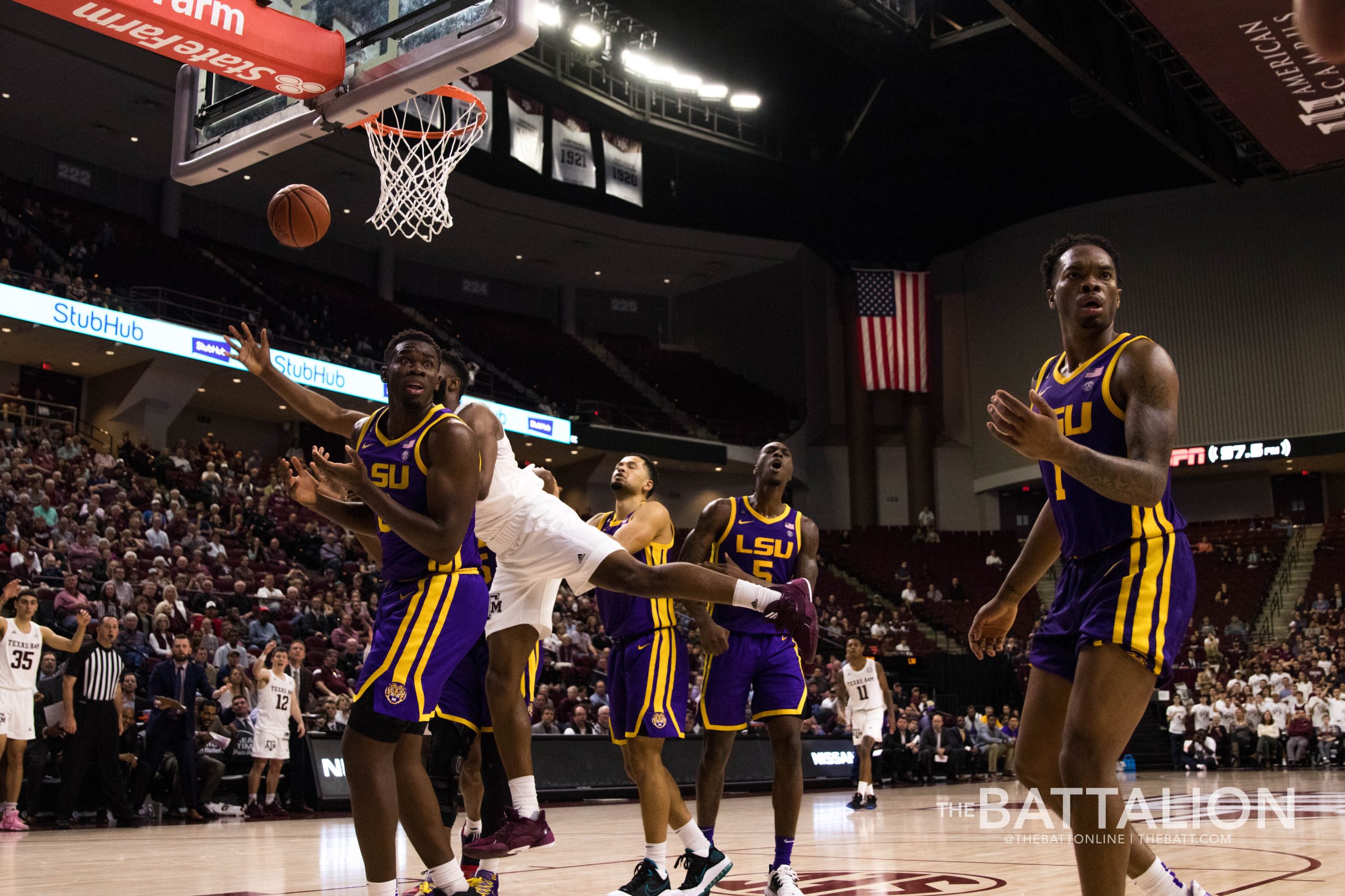 GALLERY: Men's Basketball vs. LSU