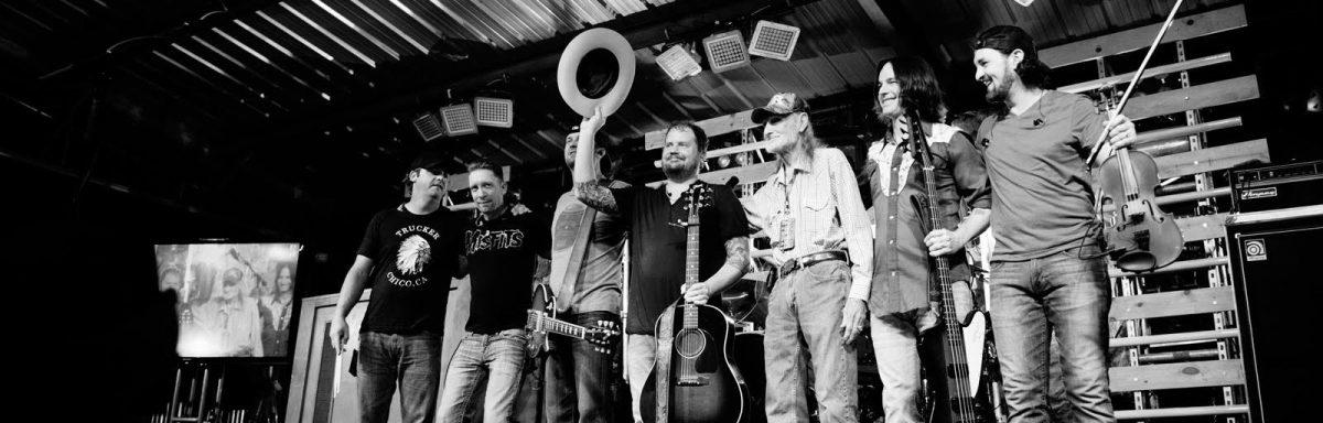 The Randy Rogers Band will be performing at Hurricane Harrys on Friday, January 17.