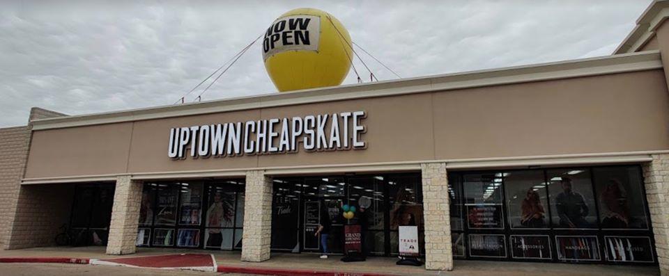 Uptown Cheapskate hosted its grand opening Jan. 24.