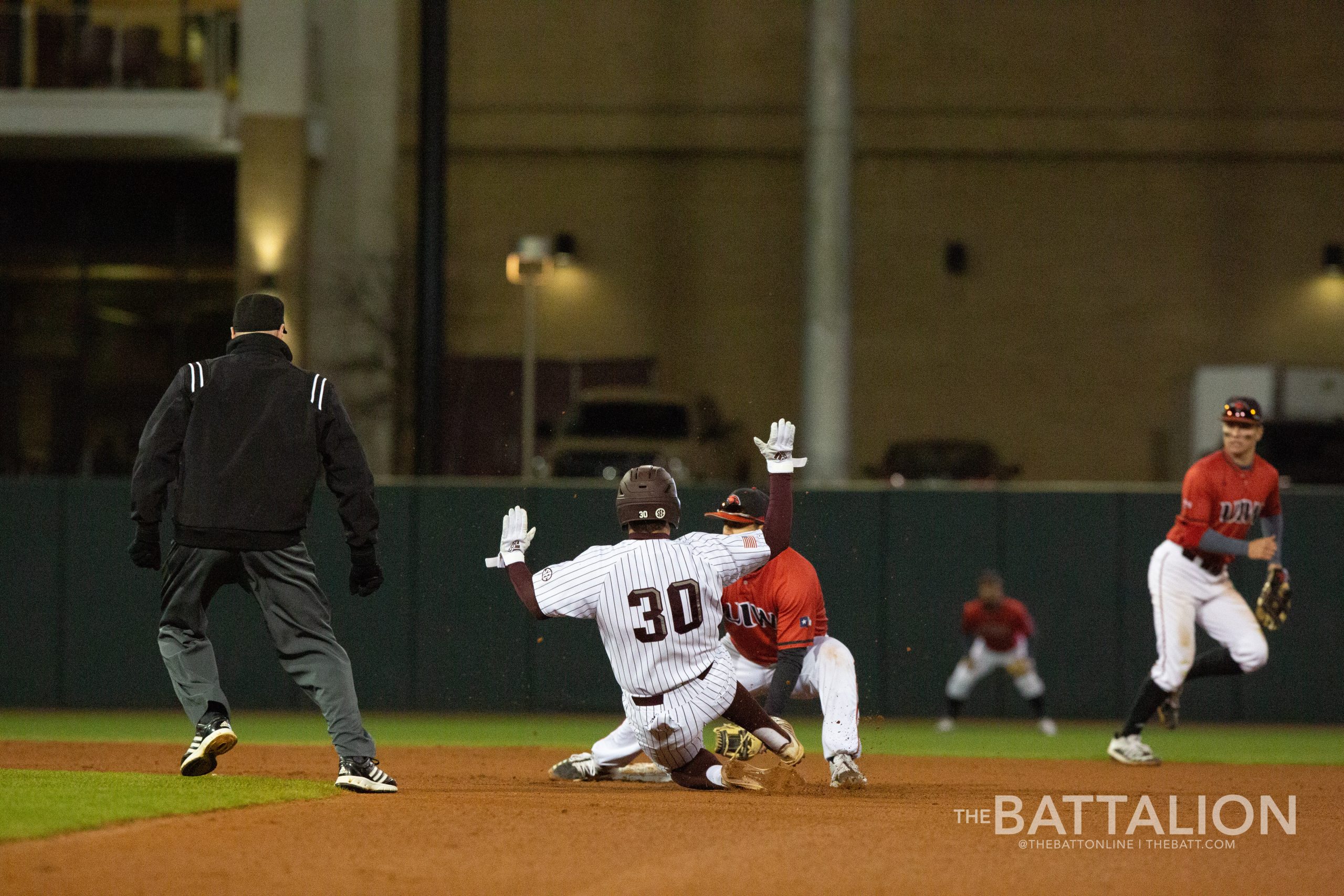 GALLERY%3A+Baseball+vs.+Incarnate+Word