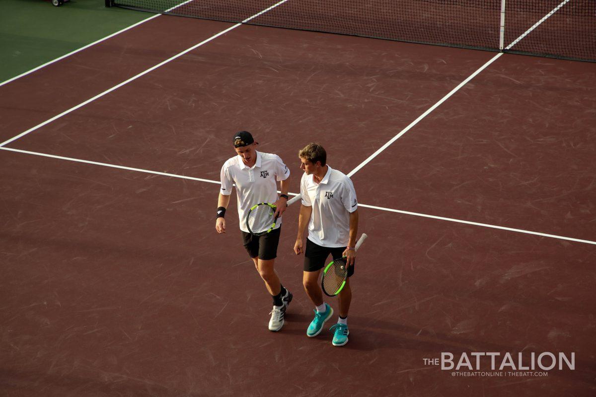 Sophomore Barnaby Smith and freshman Noah Schachter&#160;played in one of three doubles matches against Western Michigan.