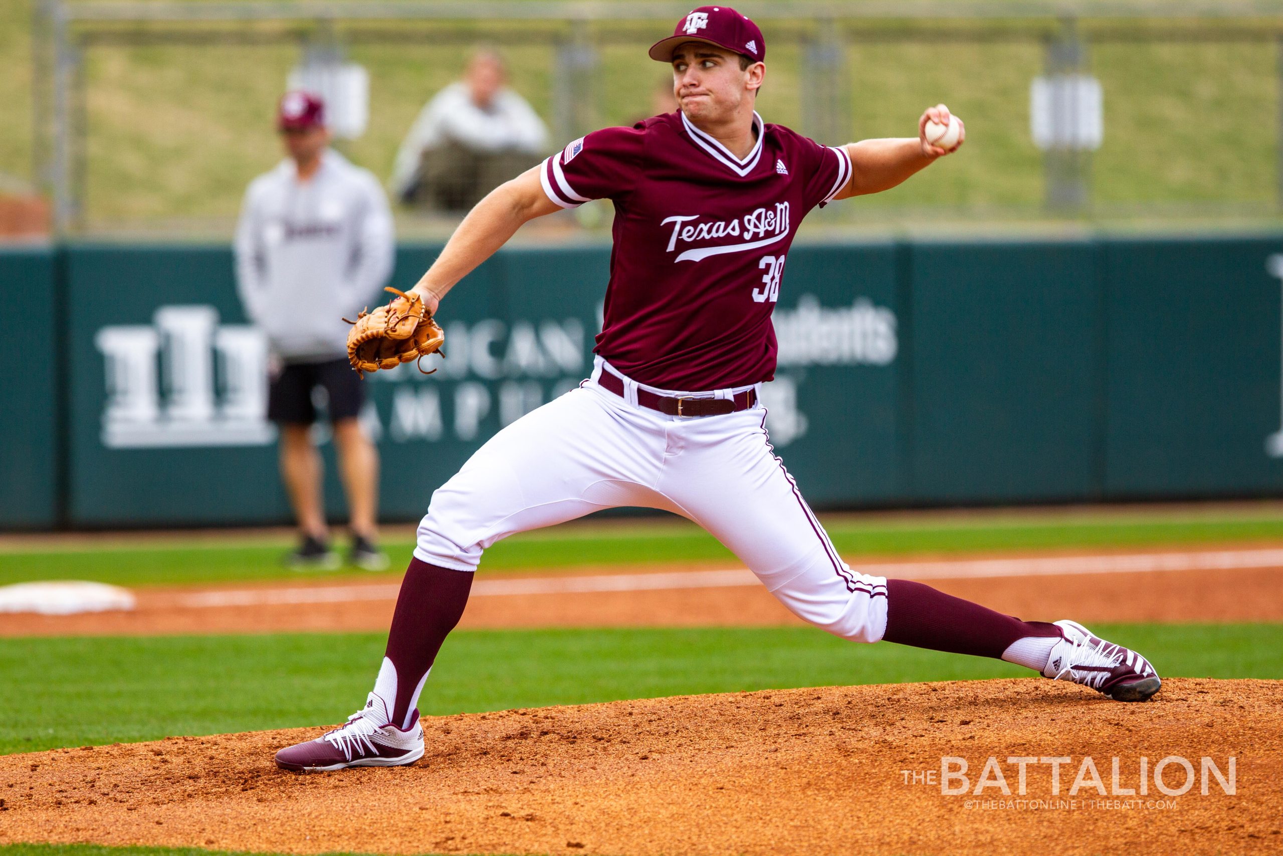 GALLERY%3A+Baseball+Maroon+and+White+Scrimmage