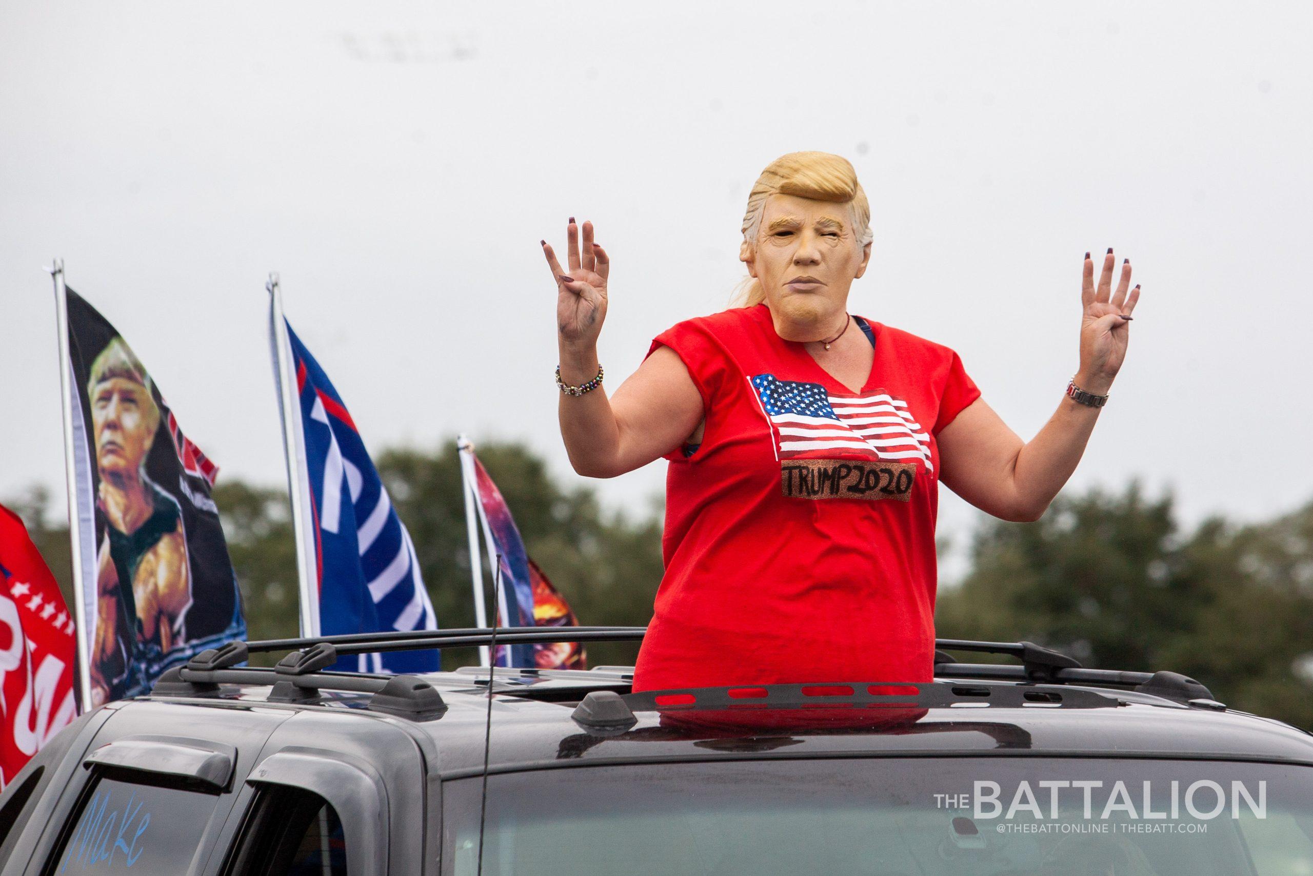 Over 100 cars gather for Trump parade in College Station