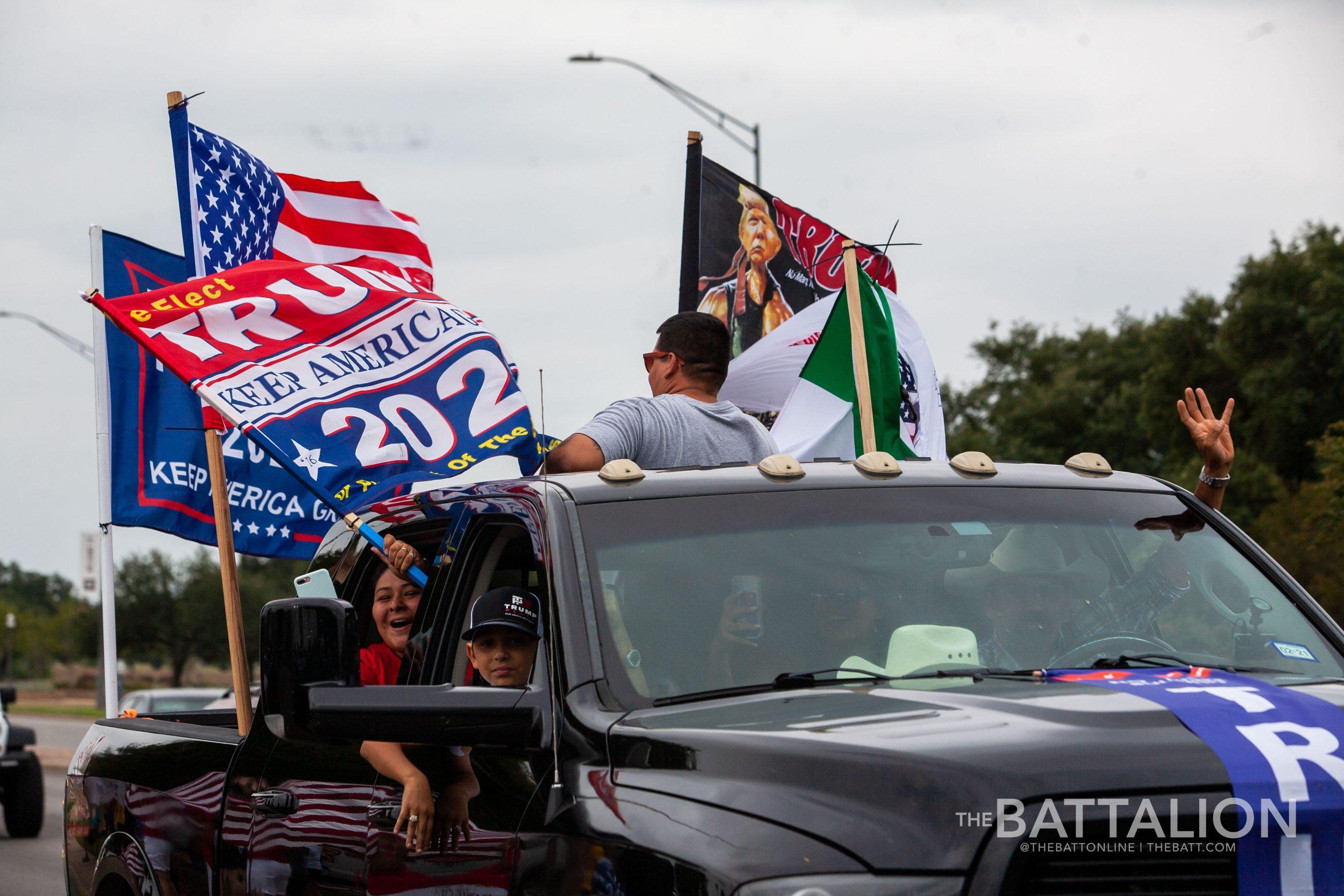 Over 100 cars gather for Trump parade in College Station