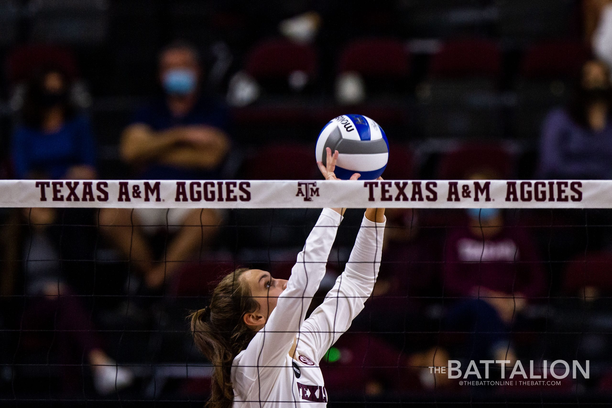 GALLERY%3A+Volleyball+vs.+LSU+Game+1