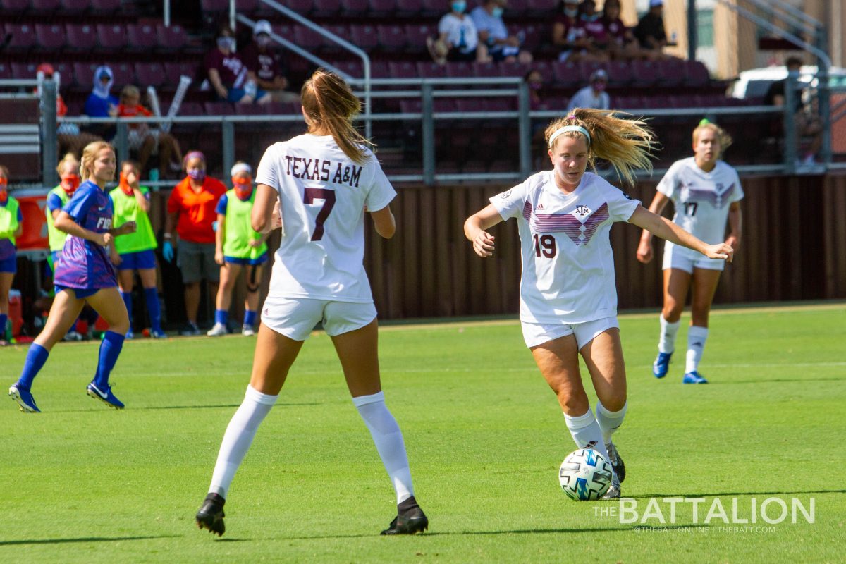 Sophomore midfielder Kendall Bates played for 34 minutes.