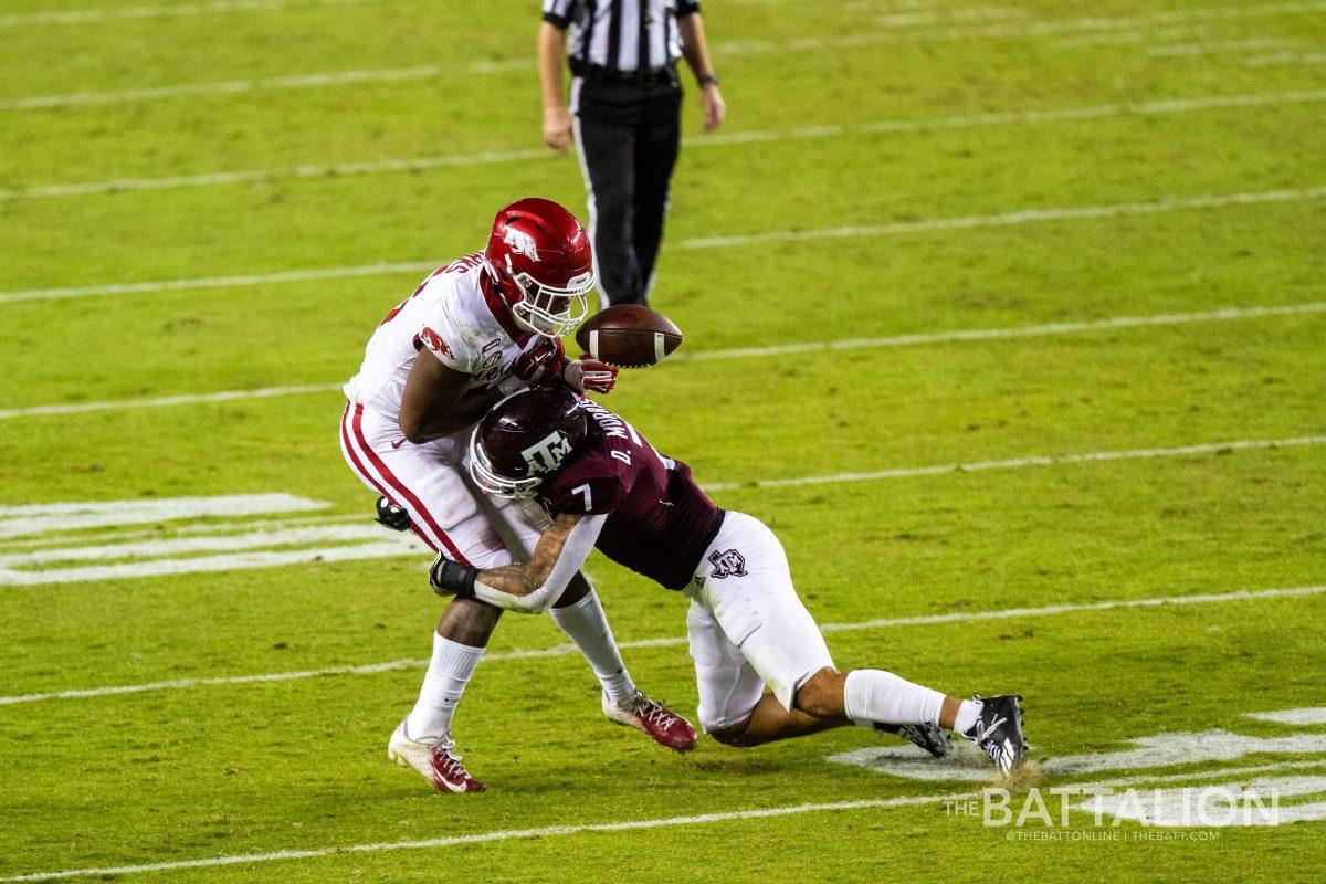 Junior+defensive+back+Devin+Morris+totaled+four+tackles+against+Arkansas+on+Oct.+31.