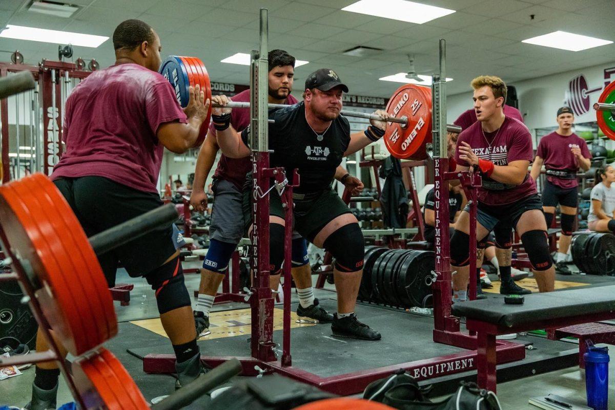 In the 2019 season, Texas A&amp;M Club Powerlifting won&#160;third place in the men&#8217;s equipped division, second place in the men&#8217;s raw division, and the women&#8217;s equipped team won the national title.