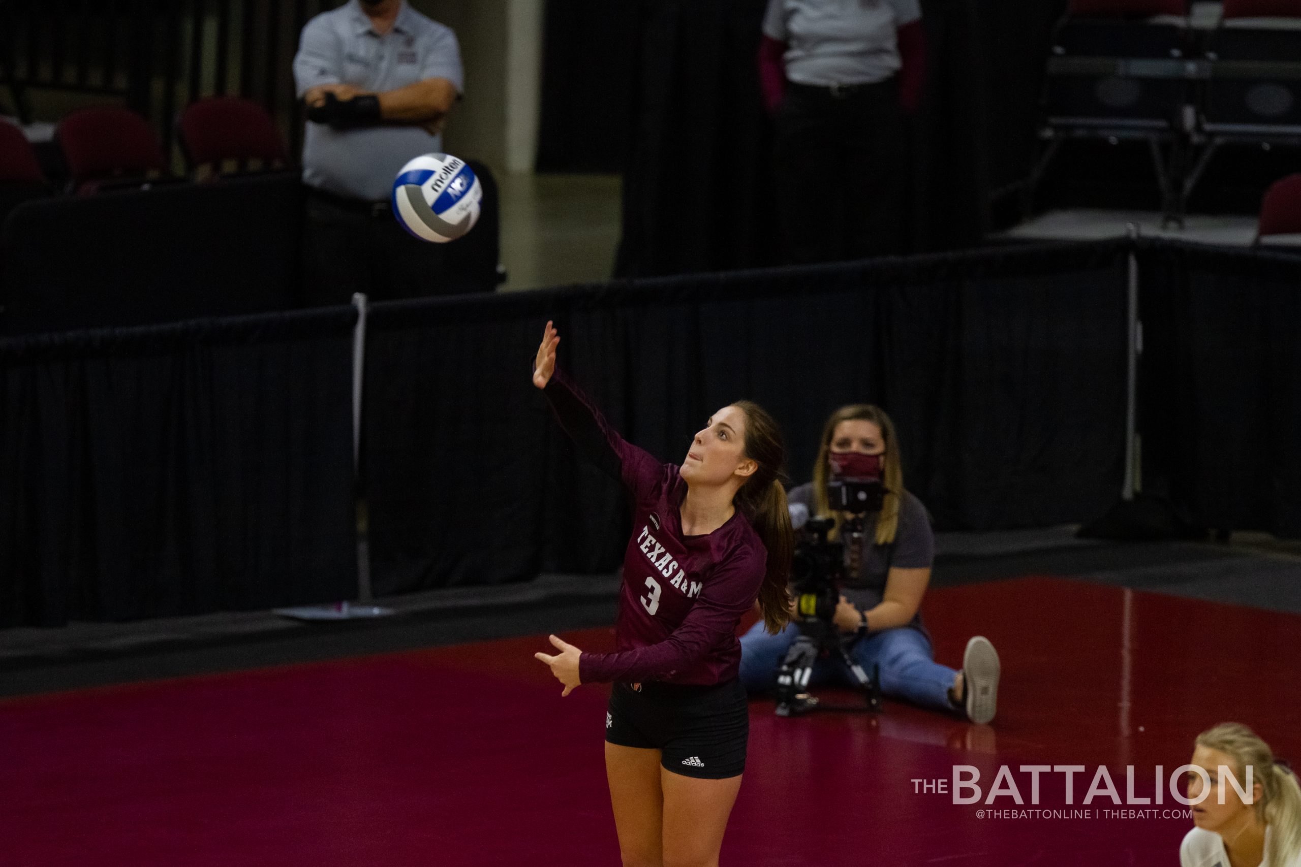 GALLERY: Volleyball vs. Mississippi State