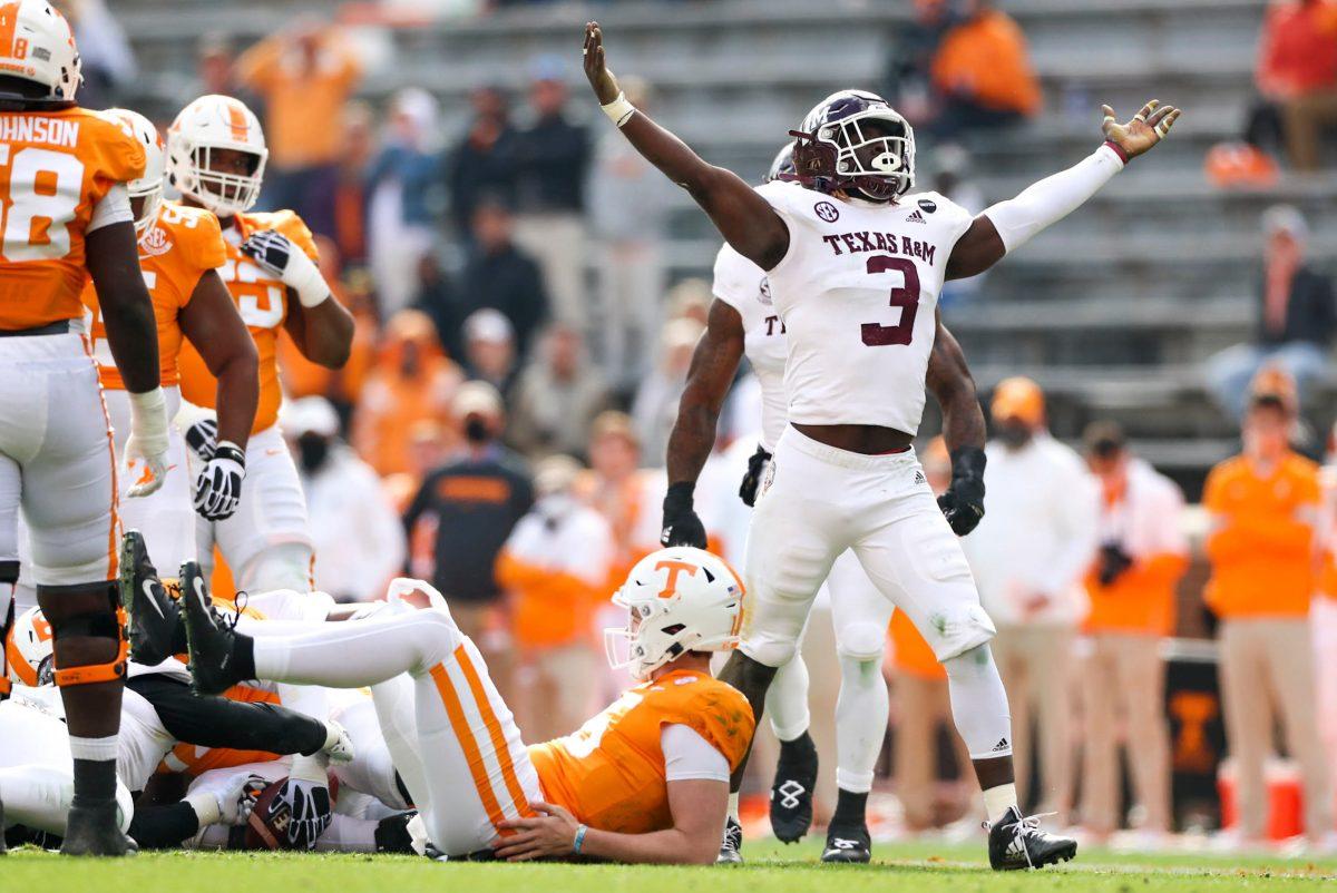 Defensive lineman Tyree Johnson celebrates after a stop.