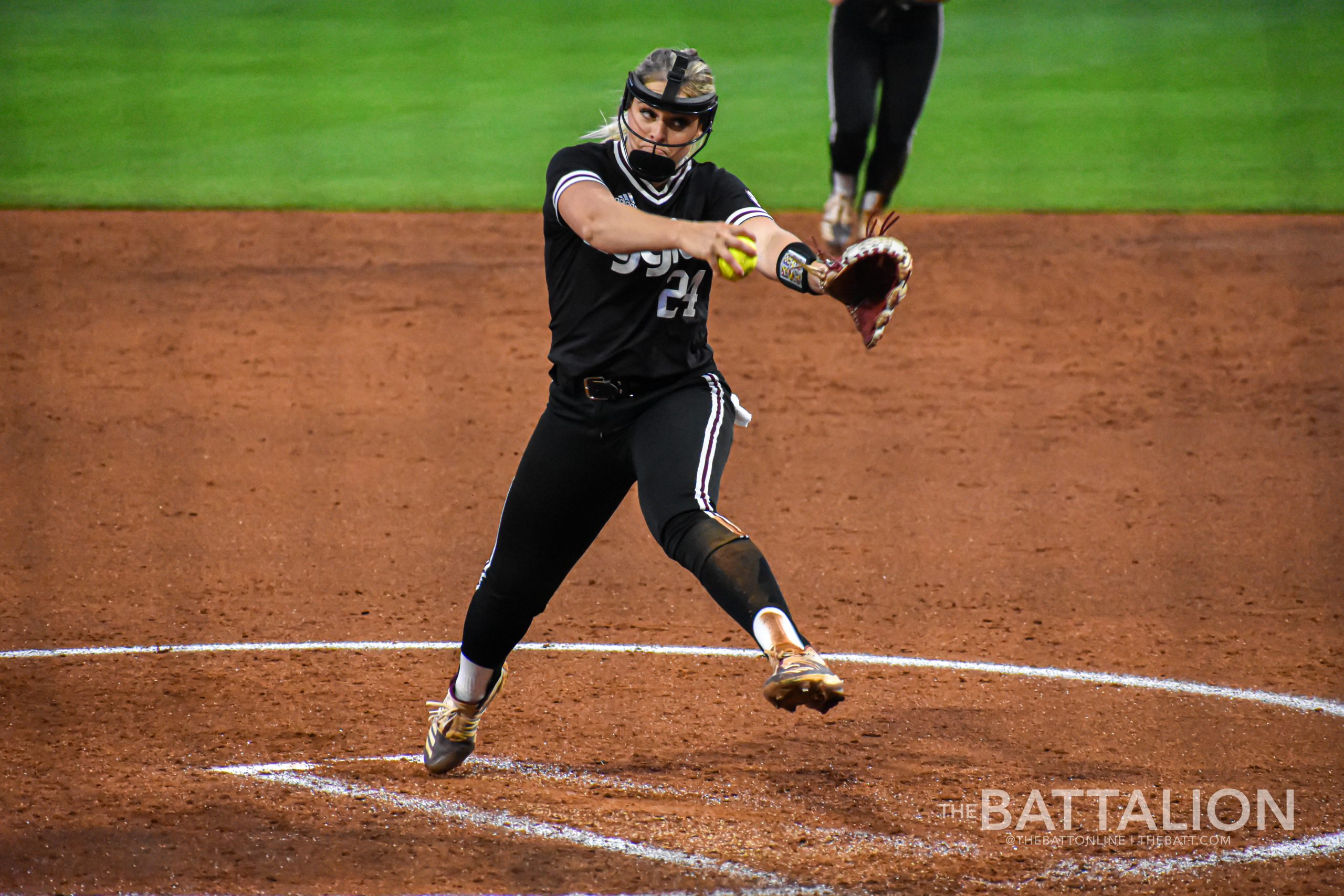 GALLERY: Softball vs. Sam Houston State