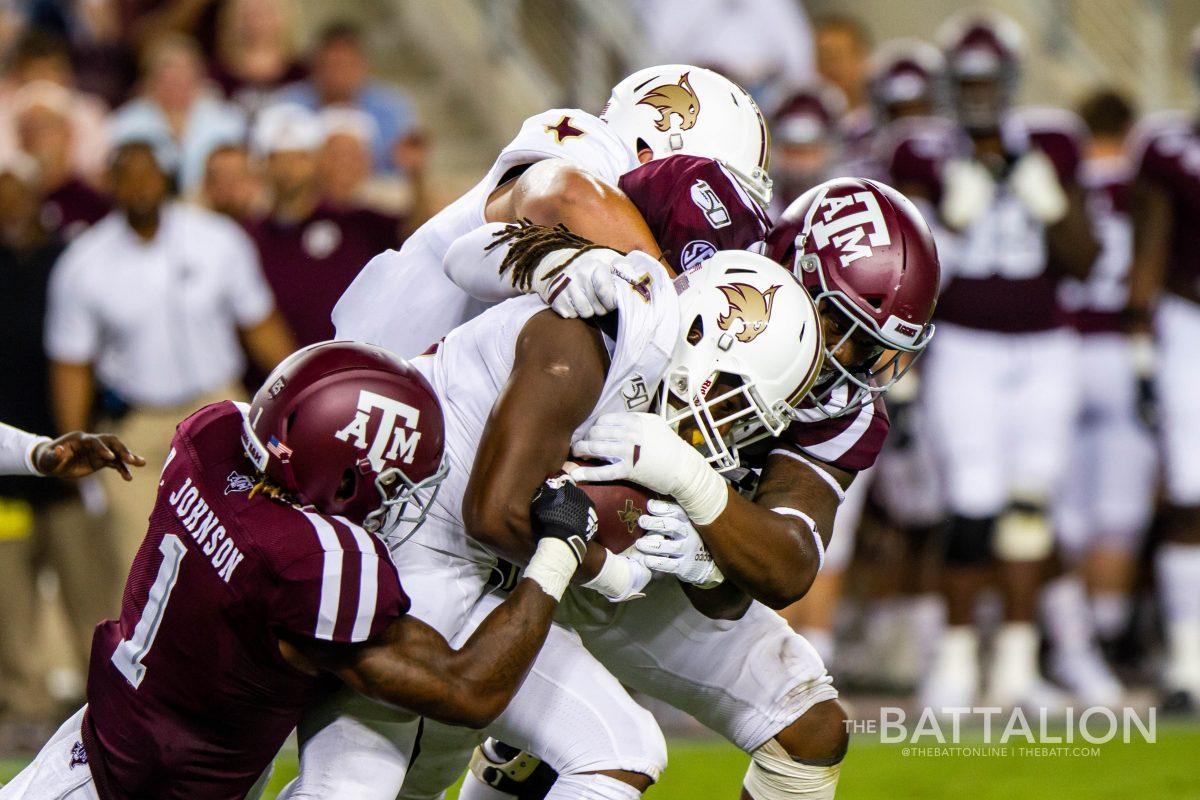 Texas A&Ms defensive line will rely on experience when they take the field for the 2021 season. 