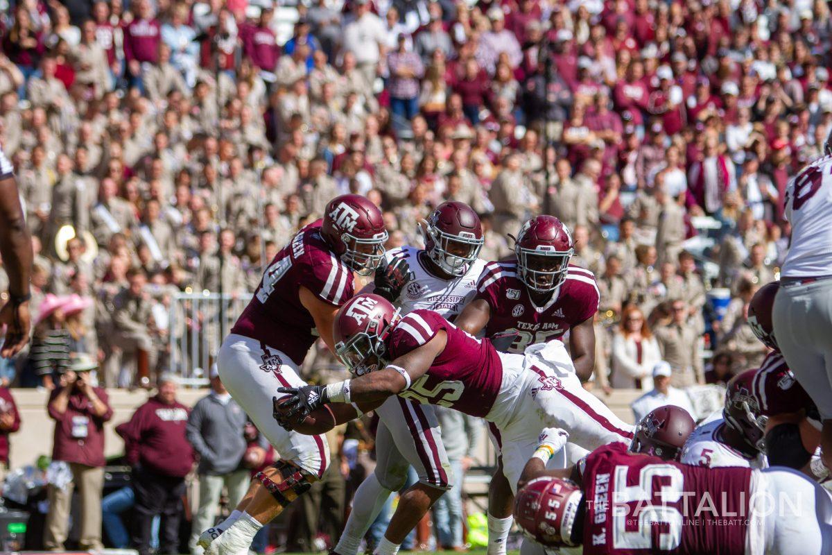 The Aggies offensive line has struggled and is currently being led by Kenyon Green (bottom right), the only remaining member of the Maroon Goons. 