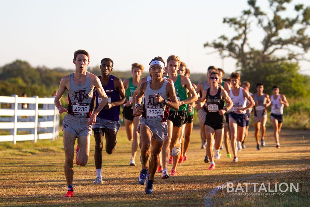 Redshirt+freshmen+Joseph+Benn+and+Jonathan+Chung%26%23160%3Bfinished+10th+and+21st+overall+in+the+Aggie+Invitational+8km+race+on+Saturday%2C+Sept.+25.%26%23160%3B