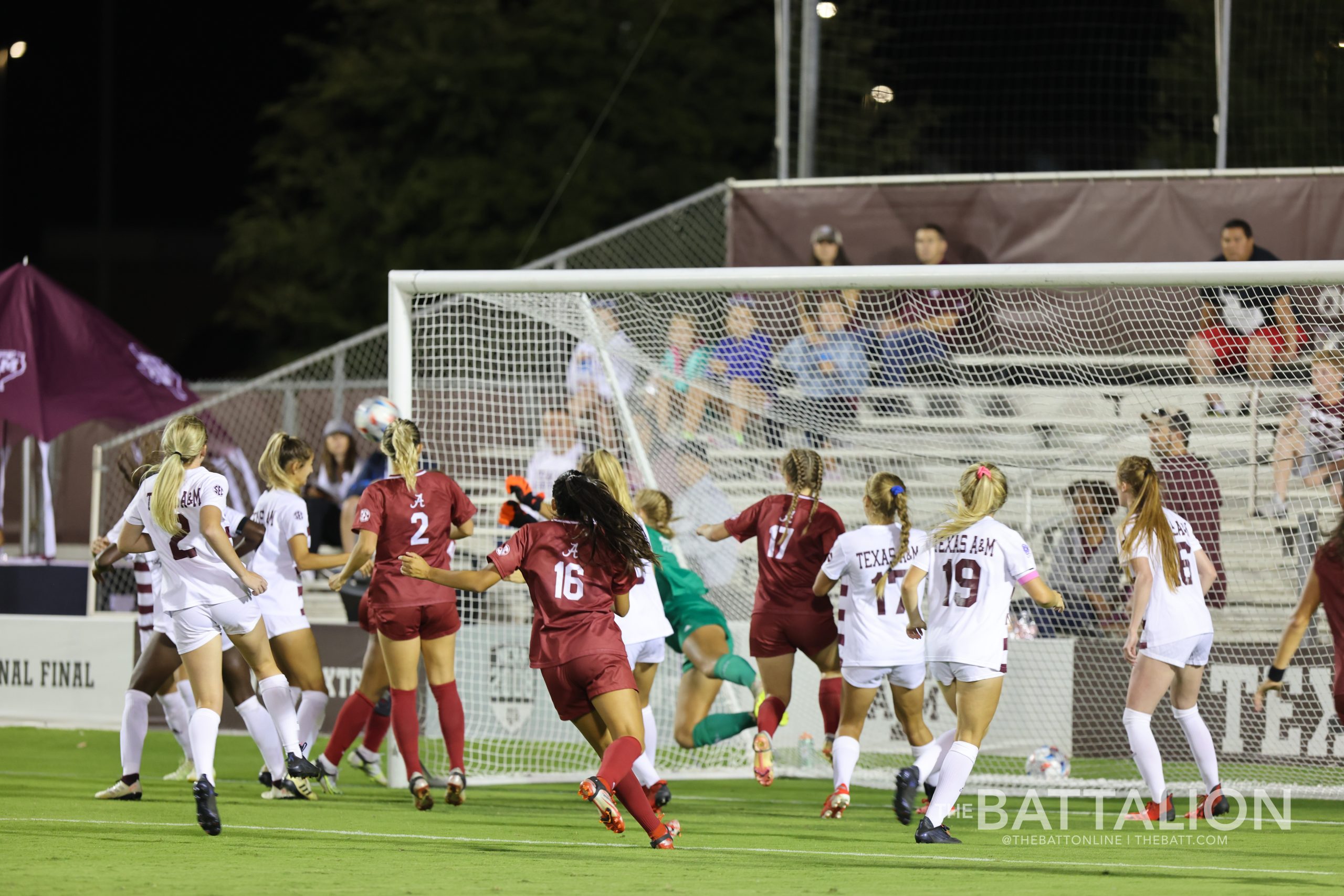 GALLERY%3A+Soccer+vs.+Alabama