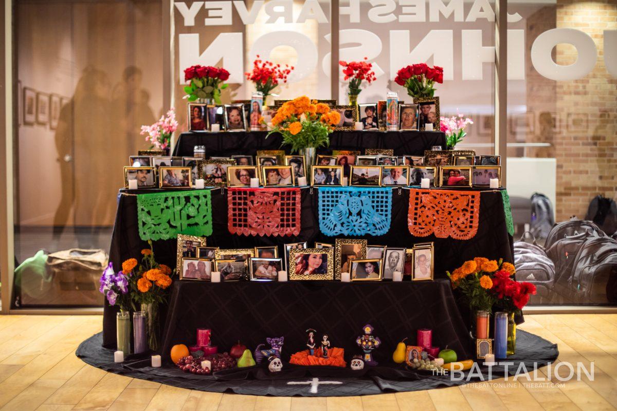 During the month of October, the MSC provides several opportunities for those in the Hispanic community to celebrate and honor family members with Día de los Muertos. 