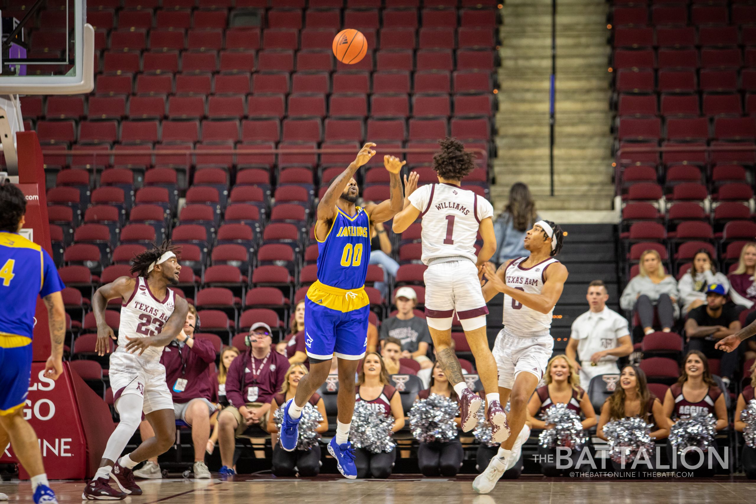 GALLERY: Men's Basketball vs. Kingsville