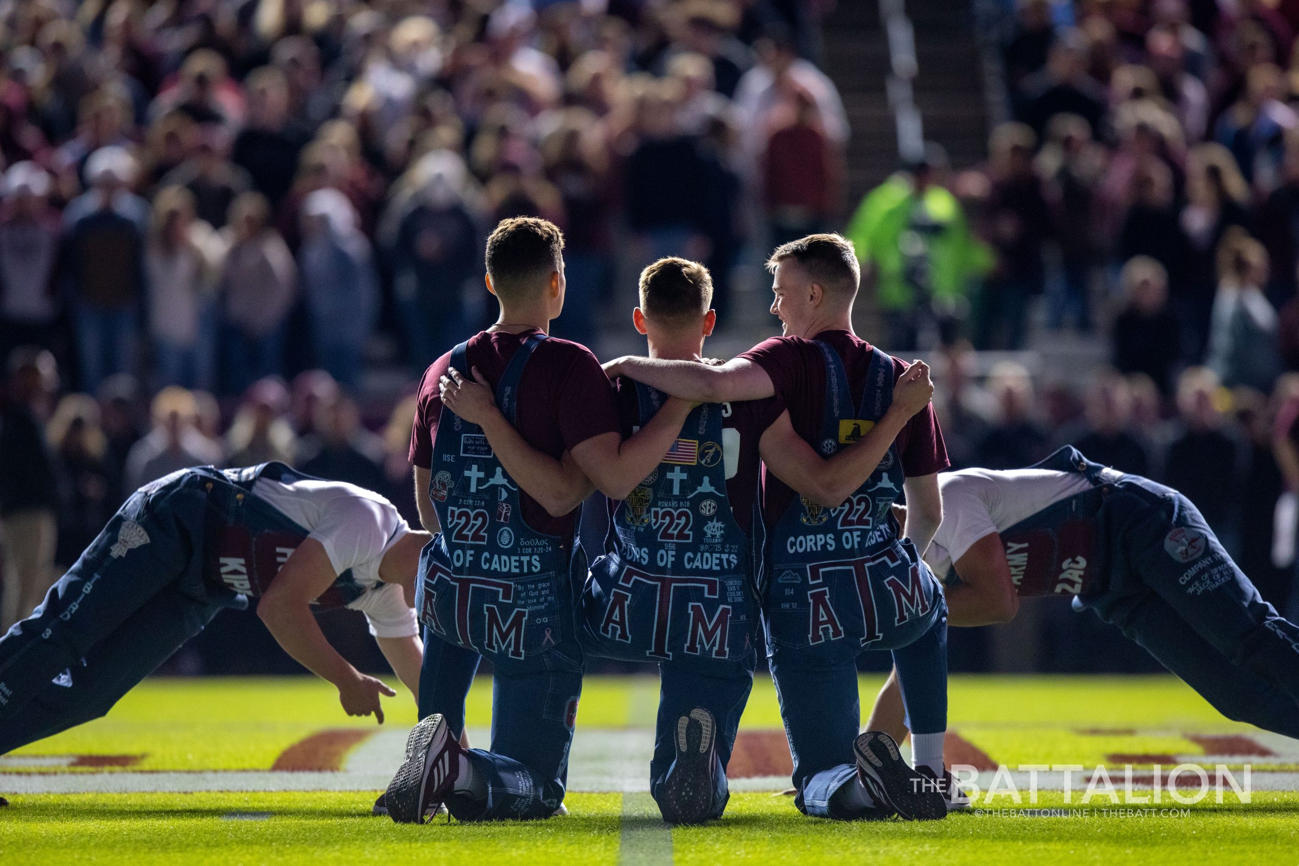 GALLERY: Midnight Yell vs. Auburn