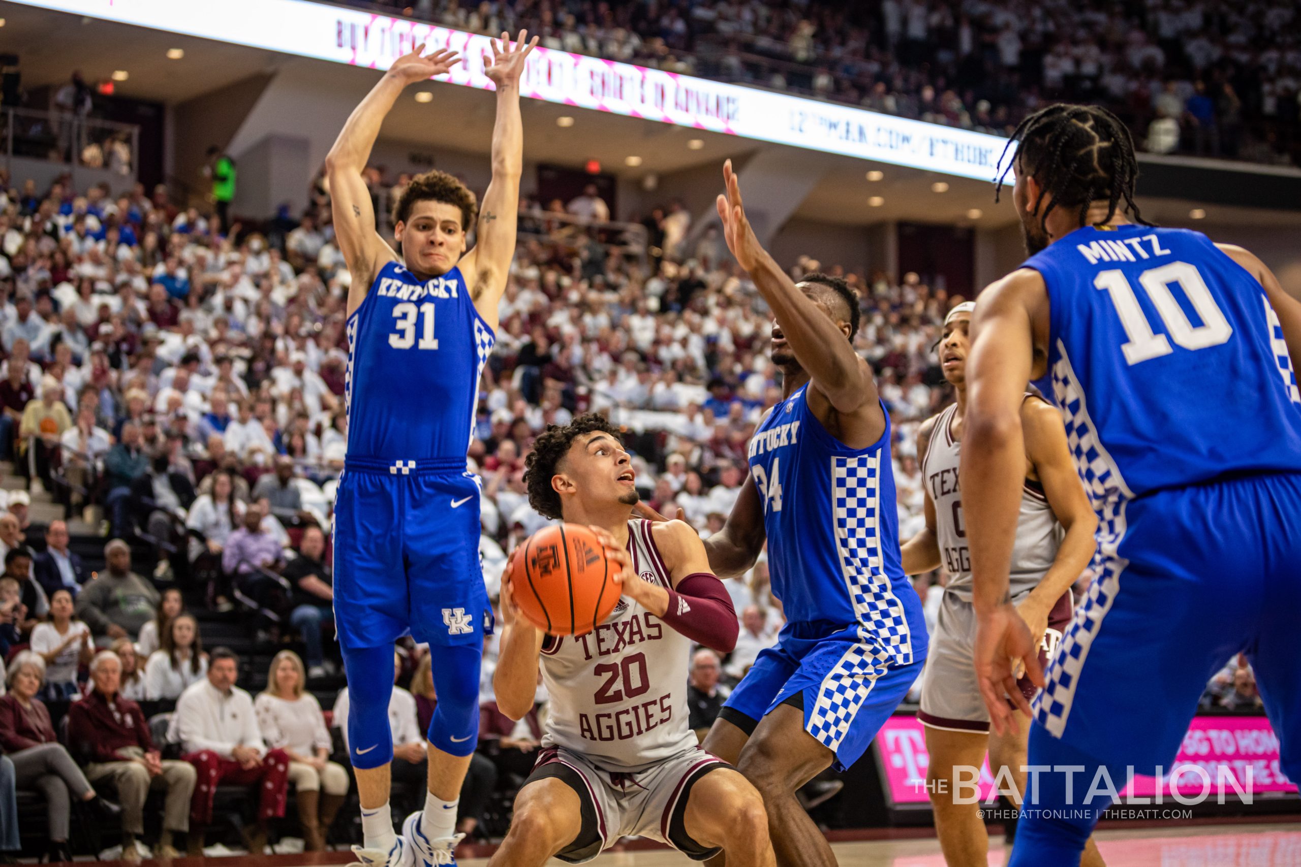 GALLERY: Men's Basketball vs. Kentucky