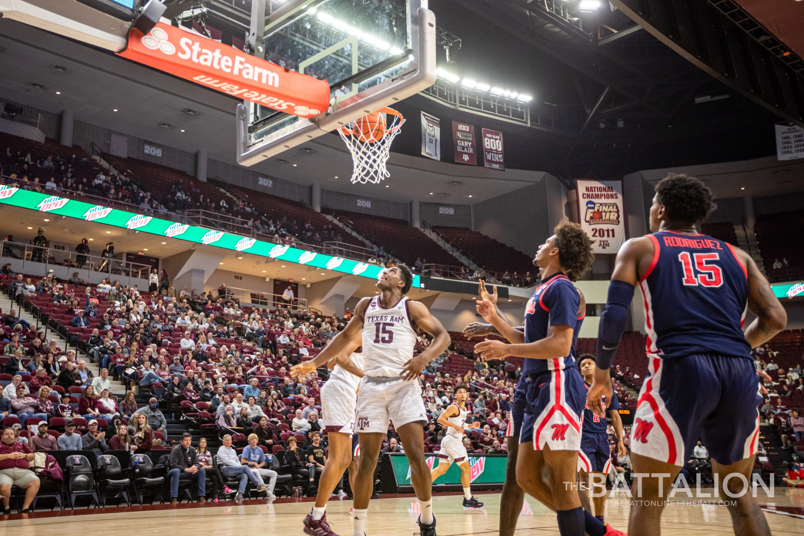 GALLERY: Men's Basketball vs. Ole Miss