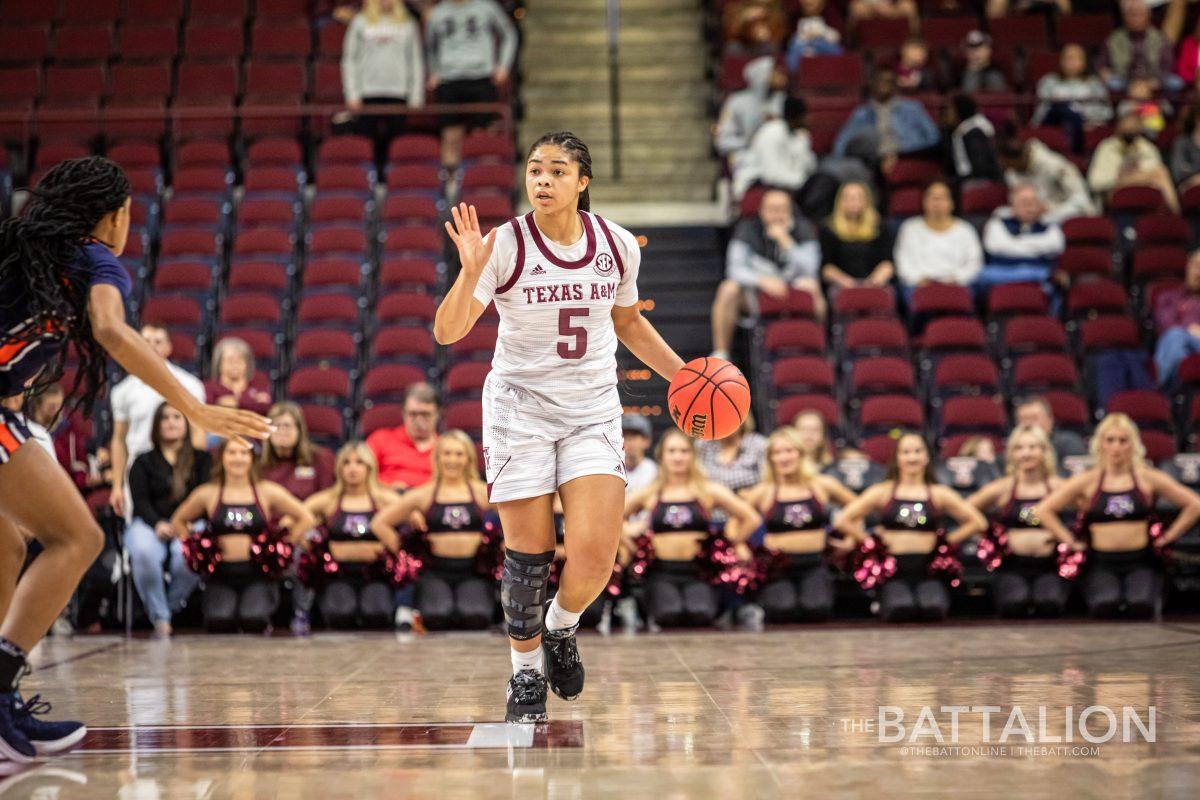Redshirt+junior+Jordan+Nixon+%285%29+communicates+with+her+teammates+at+midcourt+during+the+Aggies+game+against+the+Auburn+Tigers+in+Reed+Arena+on+Sunday%2C+Jan.+16%2C+2022.