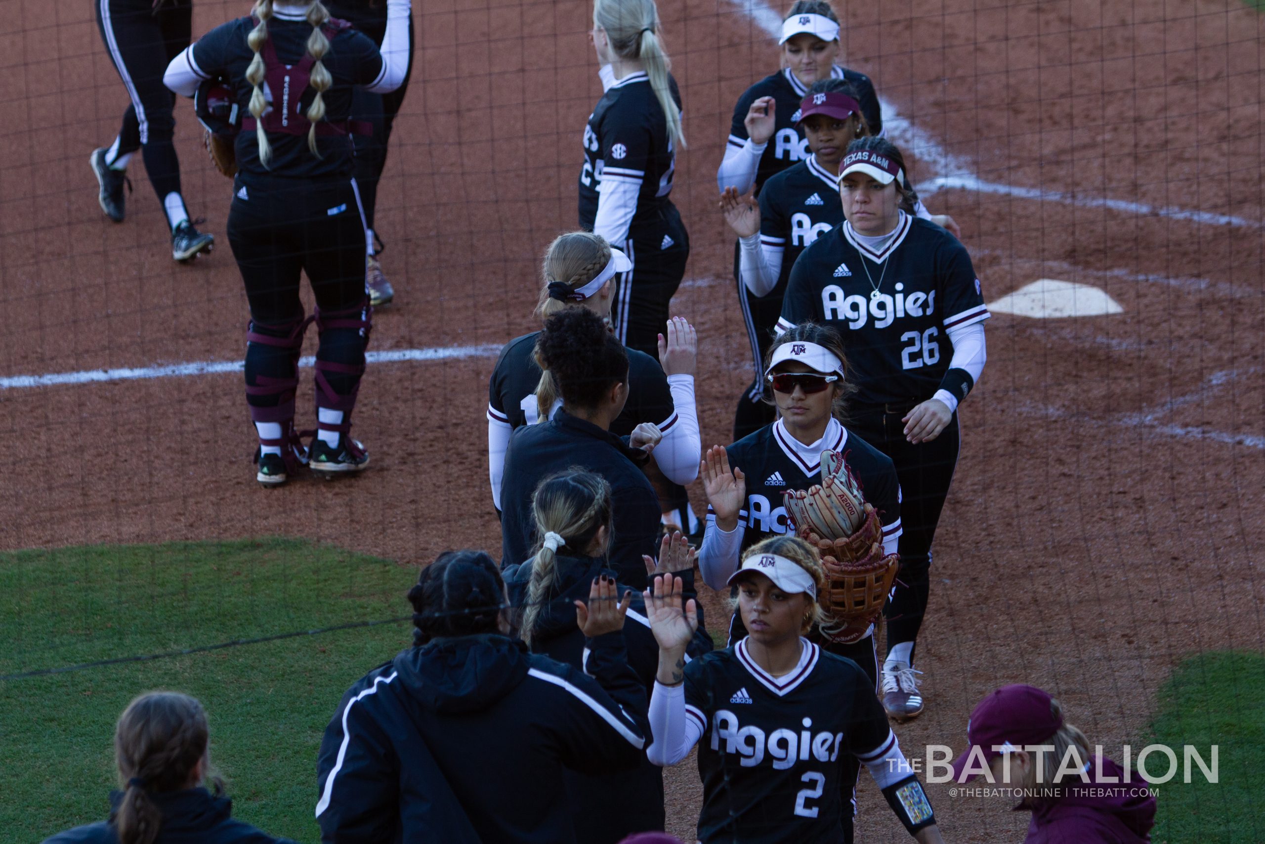 GALLERY: Softball vs. Kansas