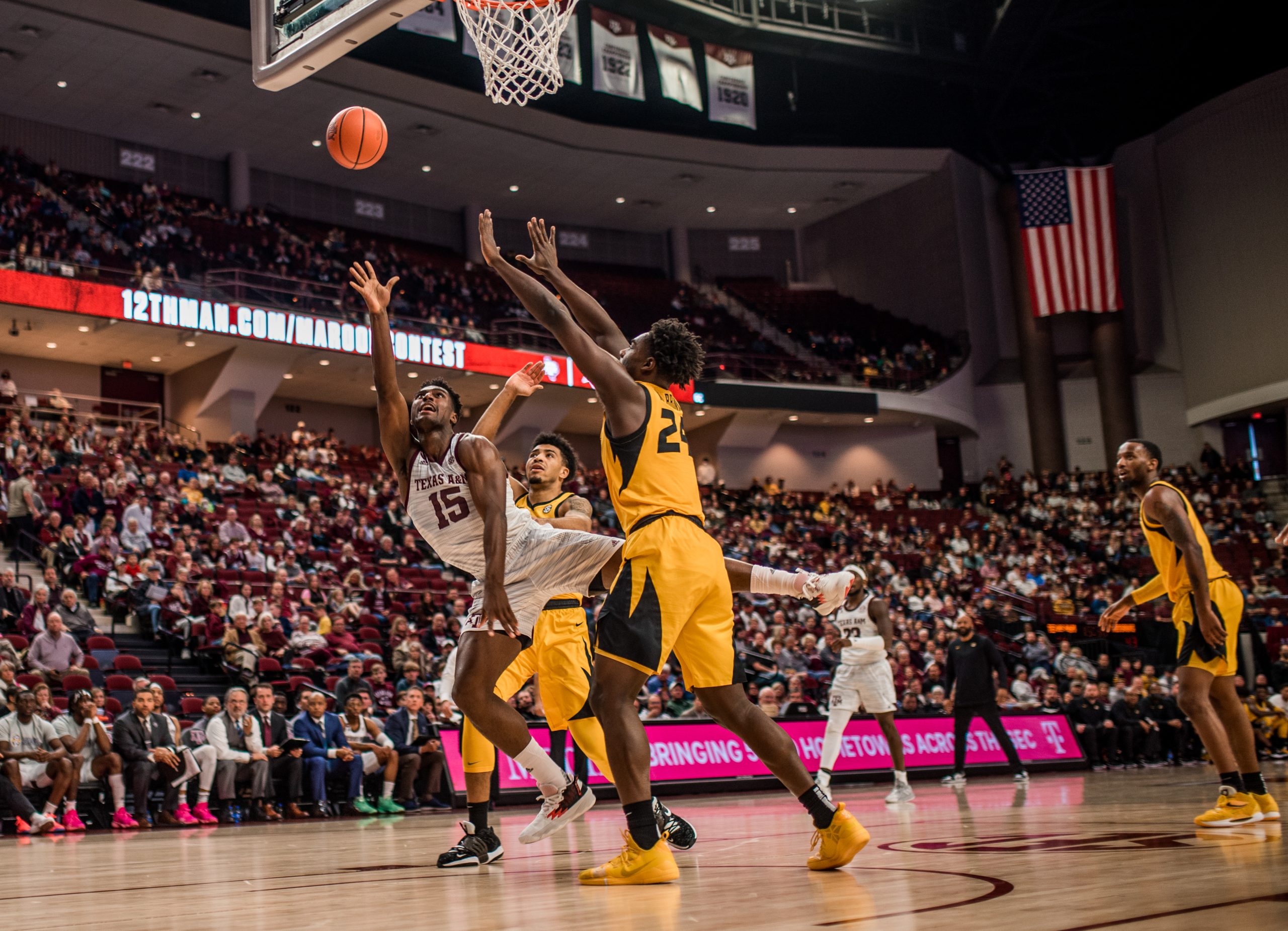 GALLERY: Men's Basketball vs. Missouri