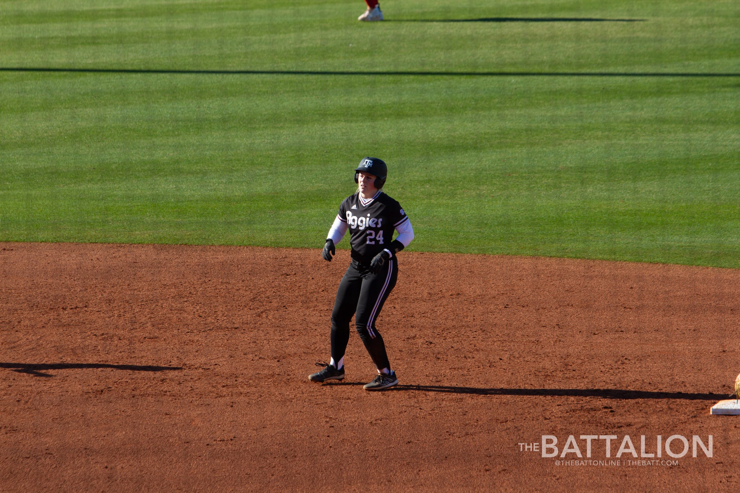 GALLERY: Softball vs. Kansas