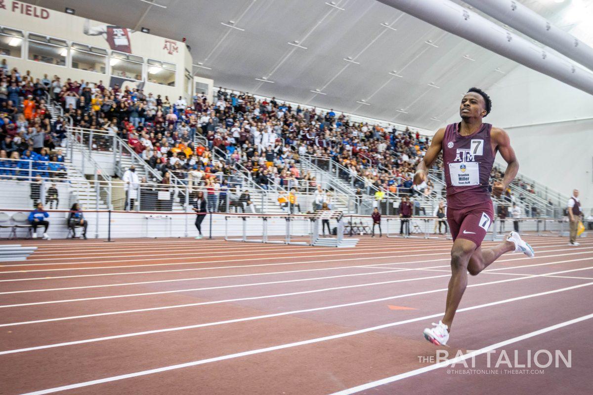 Sophomore Brandon Miller runs down the final straight to win the 800m at the SEC Indoor Track and Field Championship on Saturday, Feb. 26, 2022.