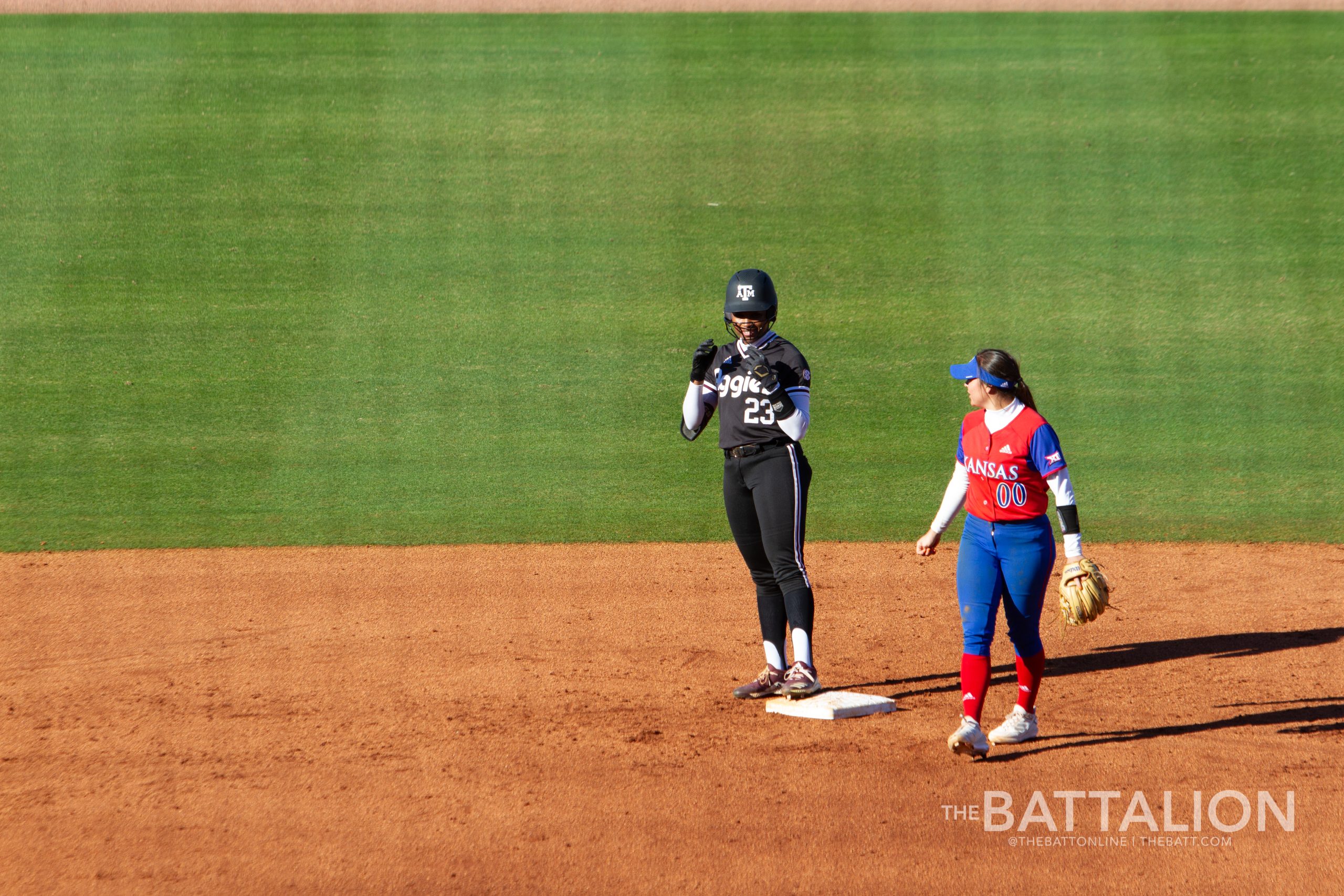 GALLERY%3A+Softball+vs.+Kansas