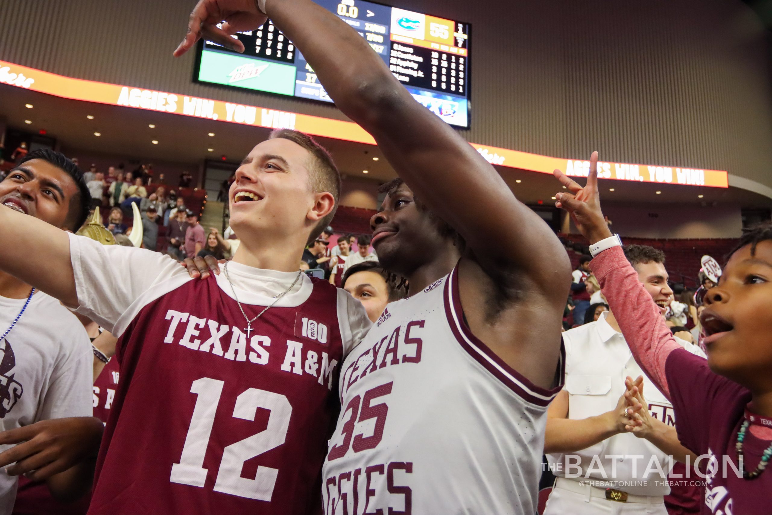 GALLERY: Men's Basketball vs. Florida