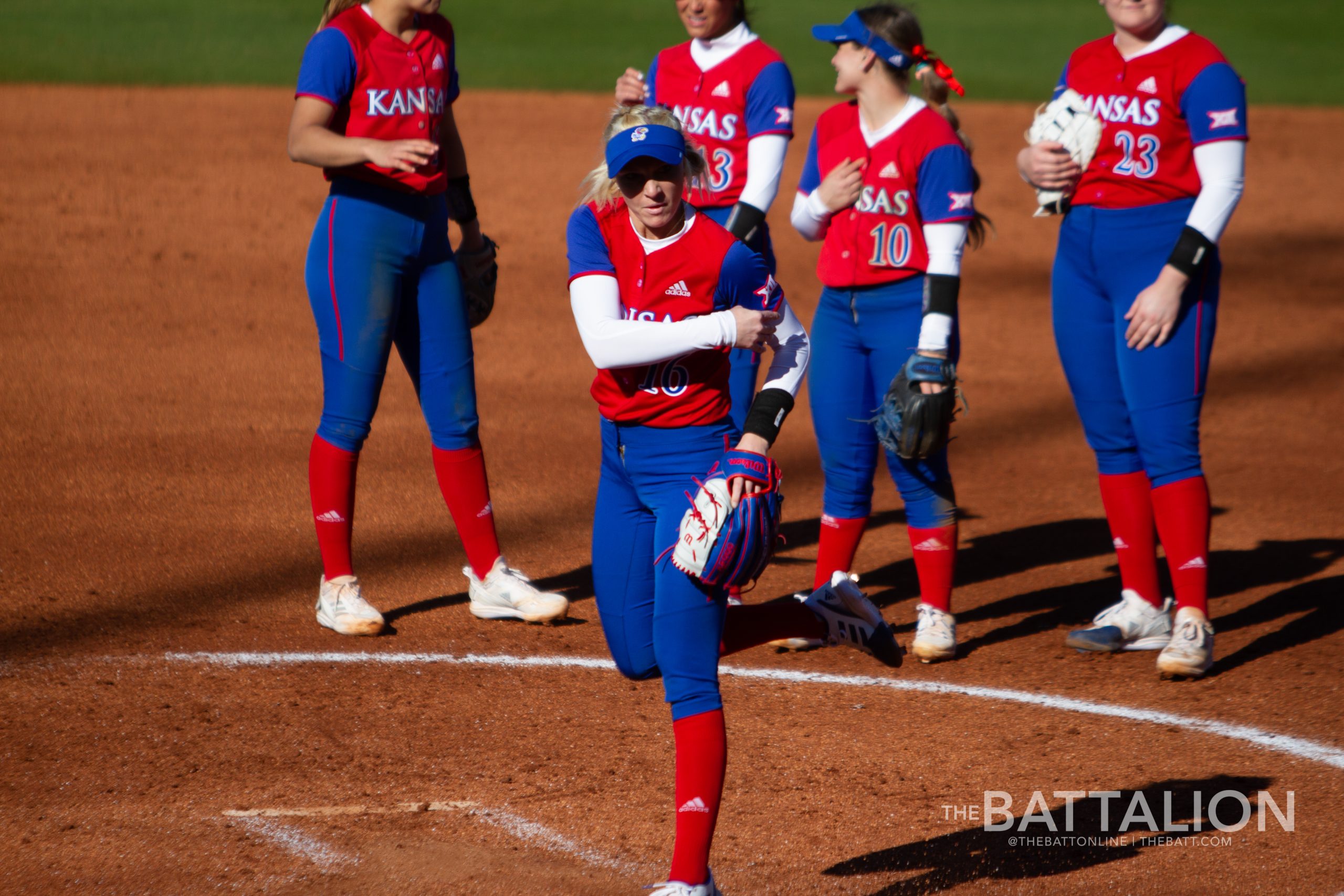 GALLERY: Softball vs. Kansas