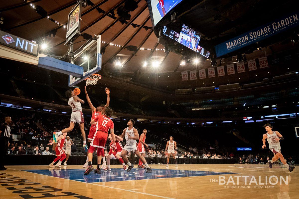 Fifth-year guard Quenton Jackson shoots a layup in&#160;Madison Square Garden on Tuesday, Mar. 29, 2022.