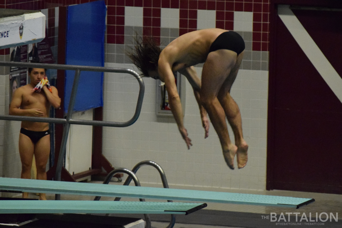 Senior Kurtis Mathews won the 1-meter and 3-meter diving events for the Aggies in the 2022 NCAA Zone D Diving Championships.